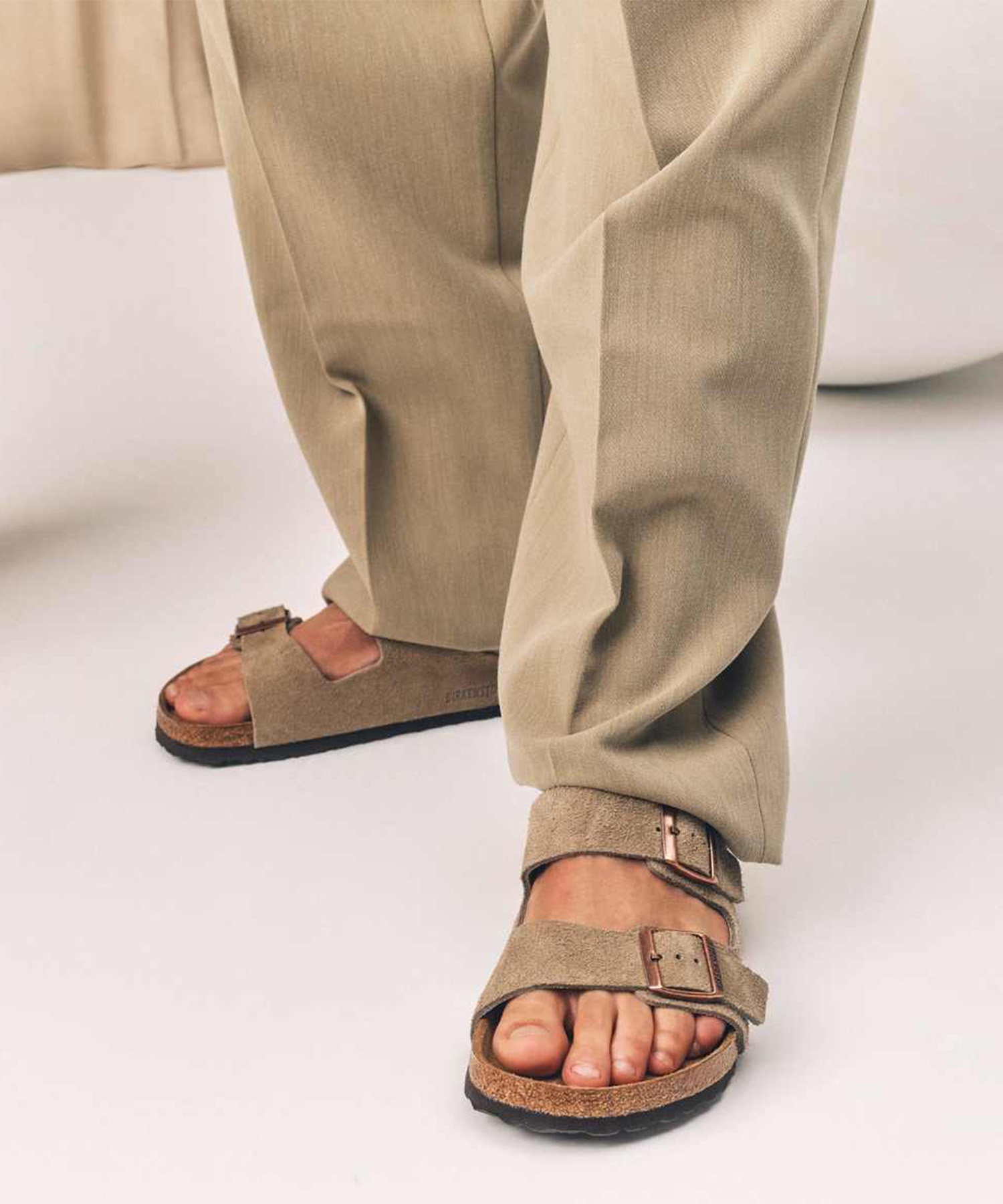 BIRKENSTOCK ビルケンシュトック Arizona LEVE アリゾナ メンズ サンダル レギュラー幅 51461(TAUPE-39E)