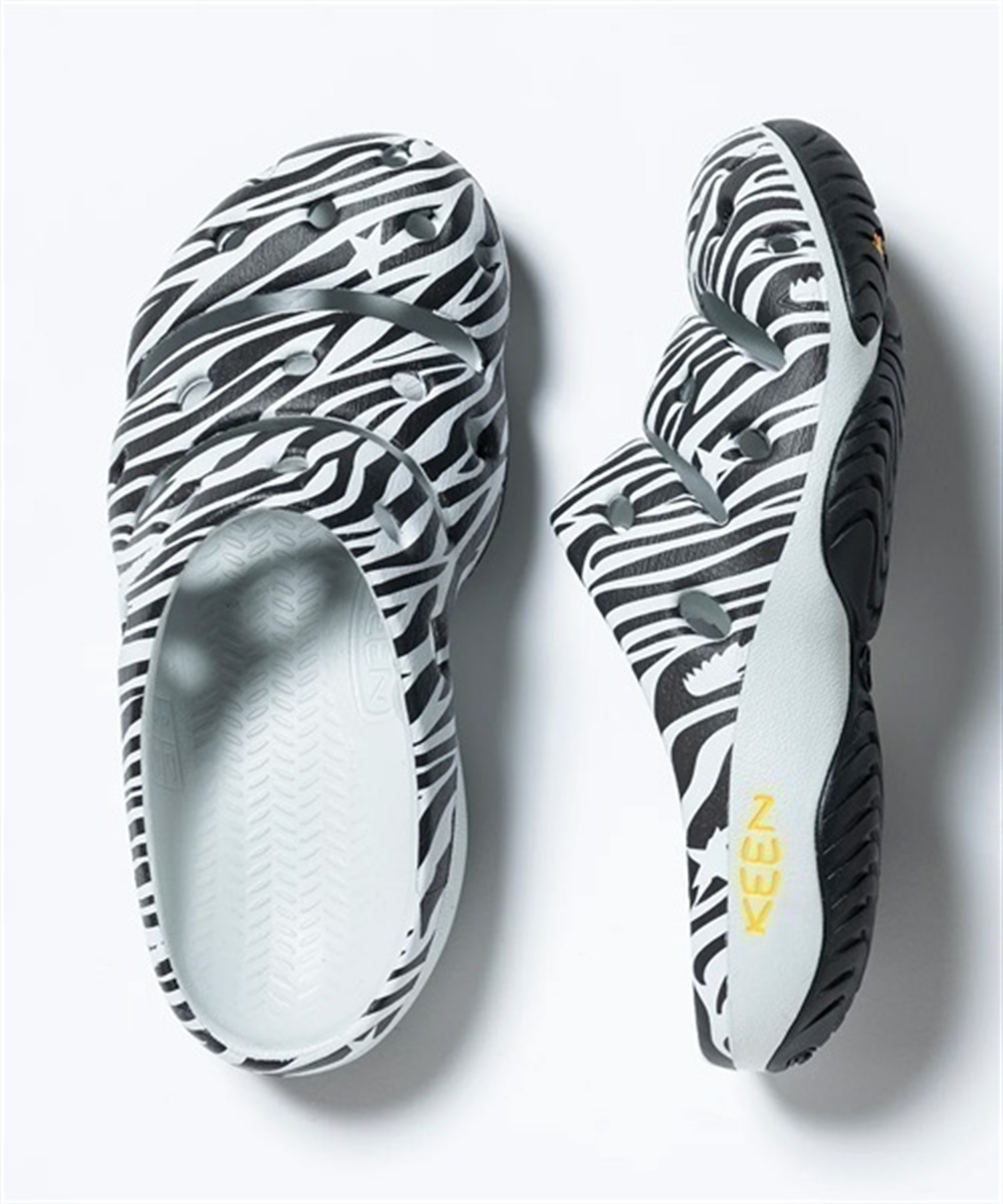 KEEN/キーン YOGUI ARTS ヨギアーツ サンダル 1026845