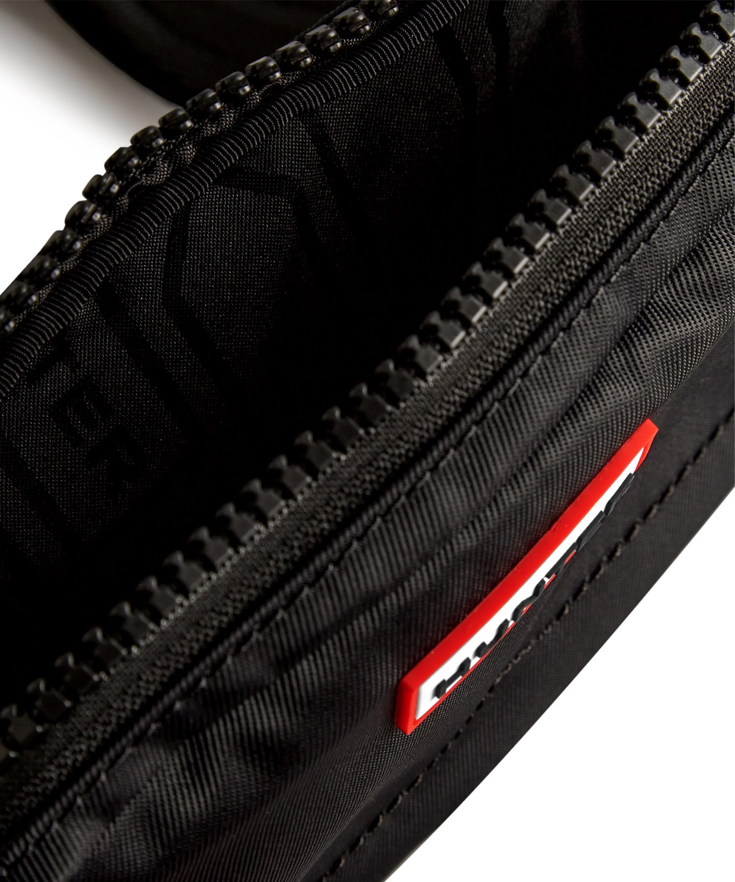 HUNTER/ハンター ナイロン キーパー フォン ポーチ ショルダーバッグ HUNTER/ハンター ナイロン キーパー フォン ポーチ ショルダーバッグ