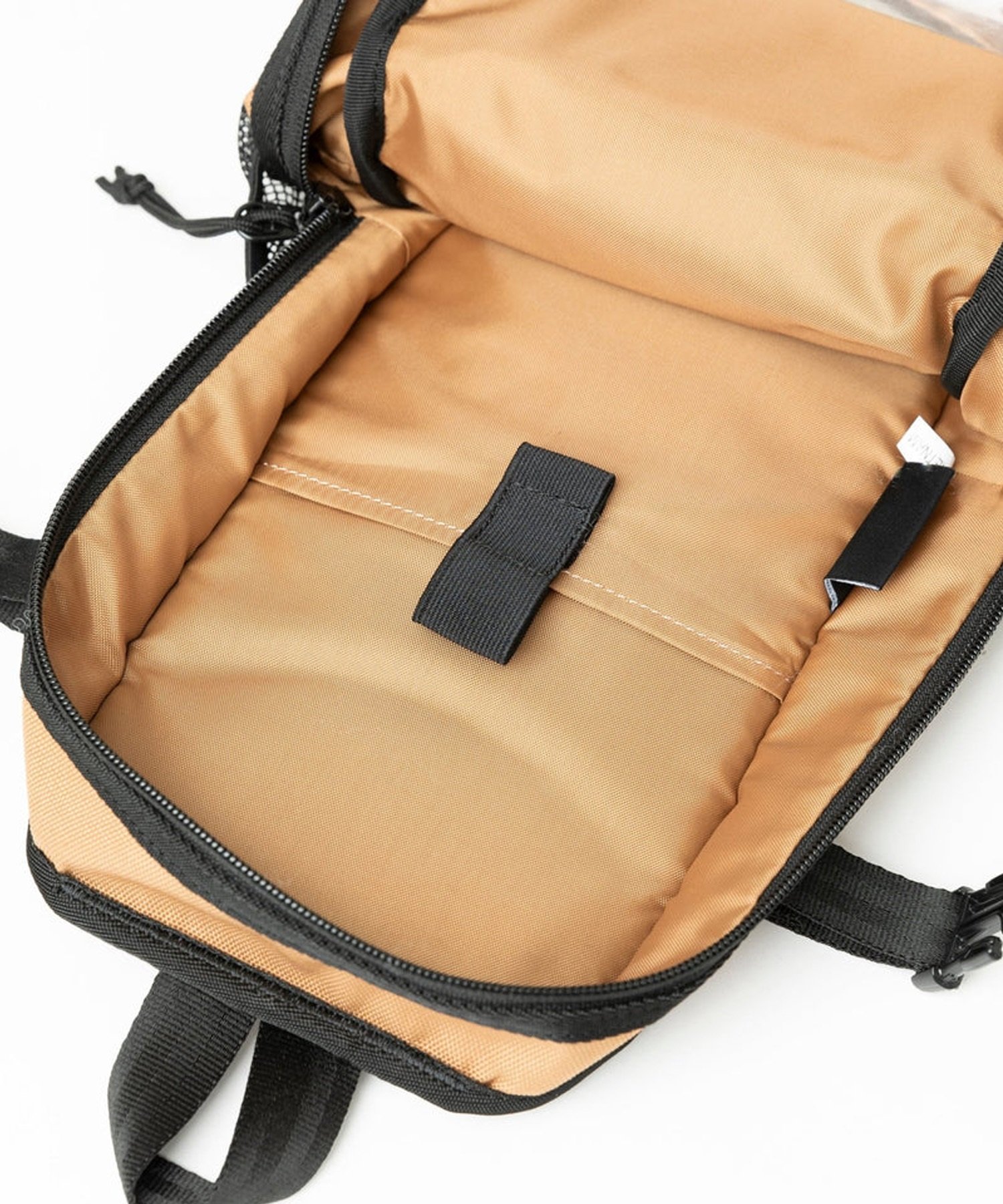 NEW ERA/スリングボディバッグ 12L ライトブロンズ 14108397