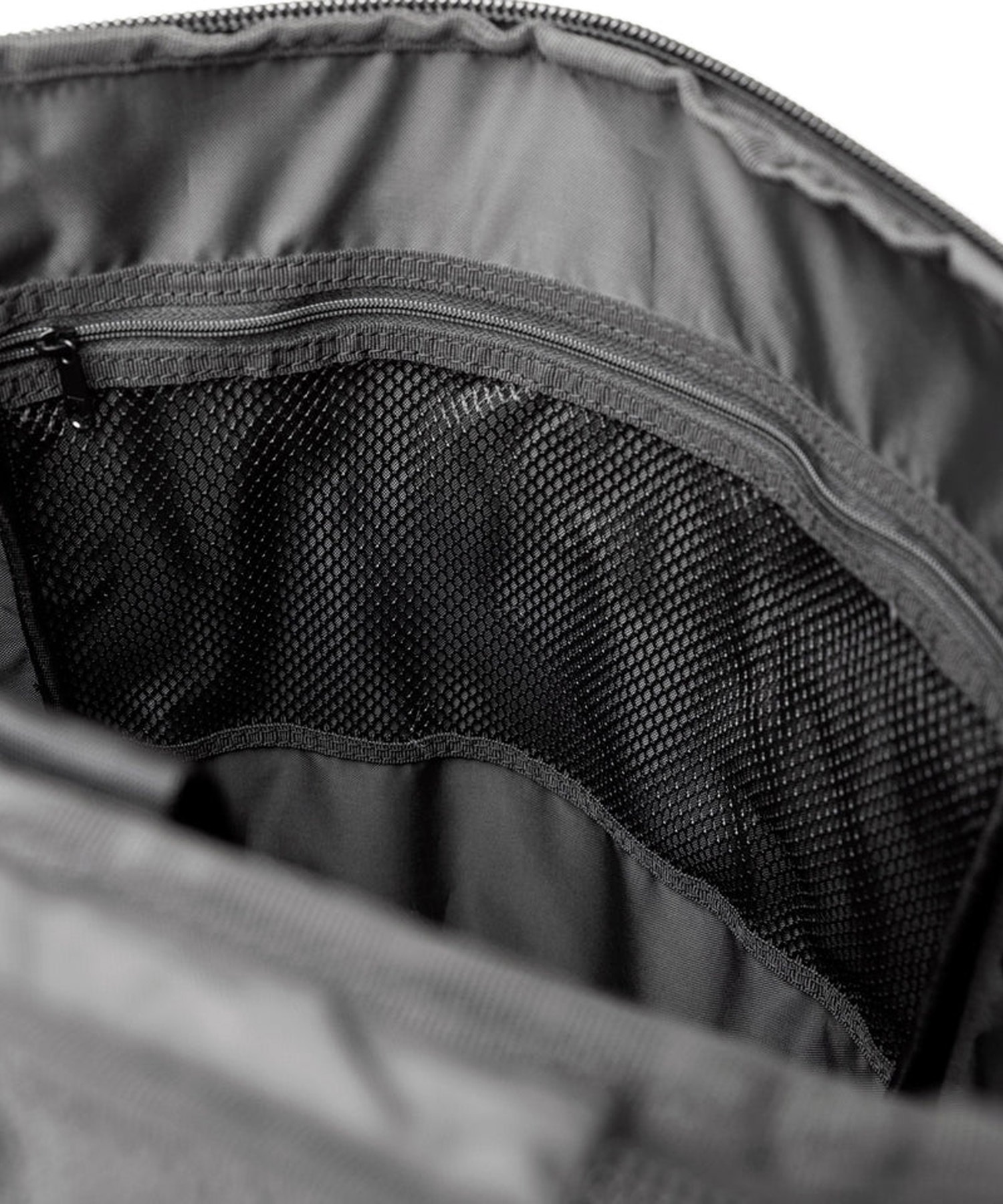 NEW ERA/ニューエラ BOX PACK ボックスパック 32L TPU ボックスロゴ ブラック × ホワイト デイパック バックパック リュック 13518033(BKWHT-32L)