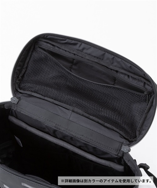 The North Face Hotshot SE Backpack 30 L Black Red Nylon