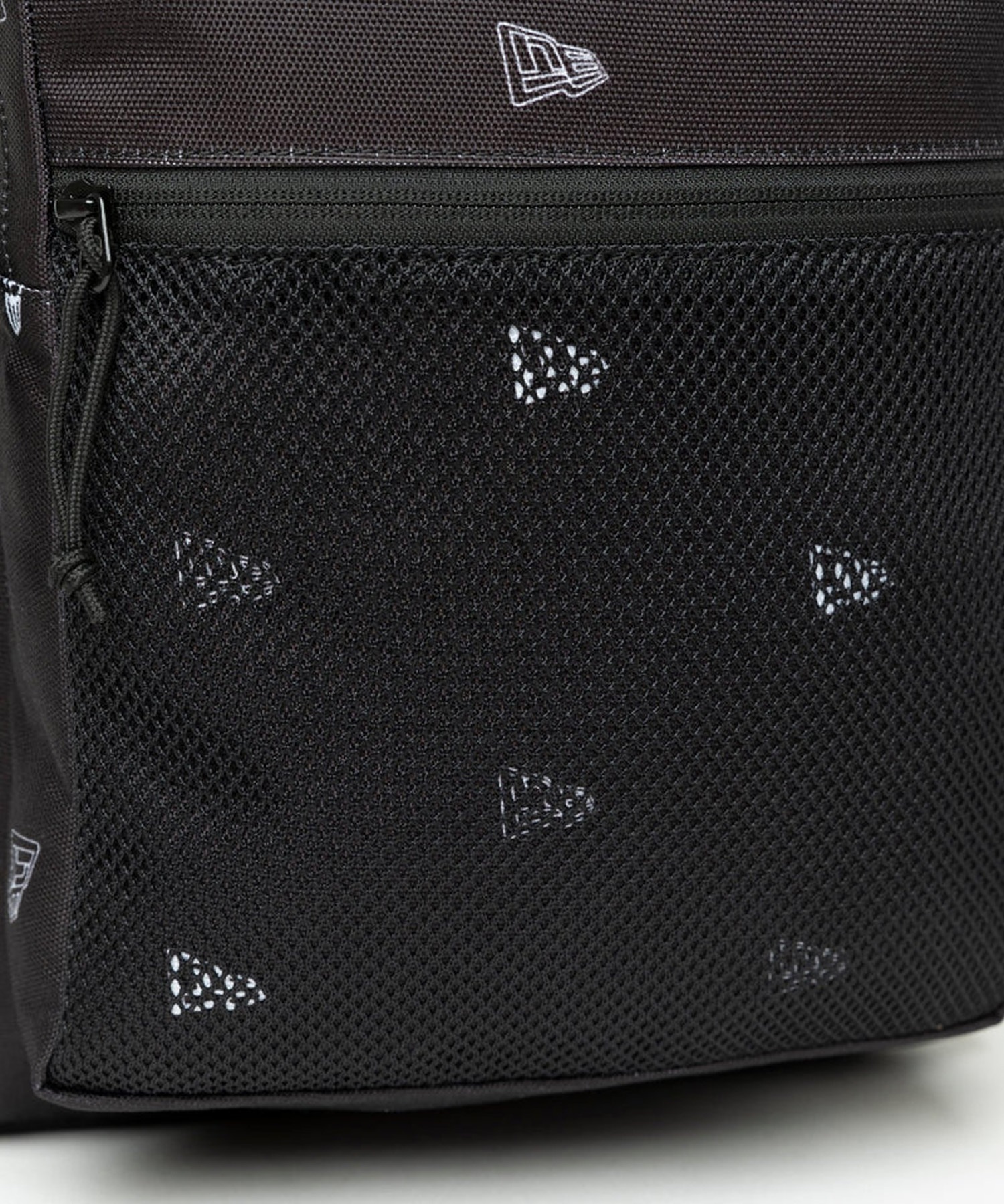 NEW ERA/ニューエラ CAMPAS PACK 35L フラッグ モノグラム