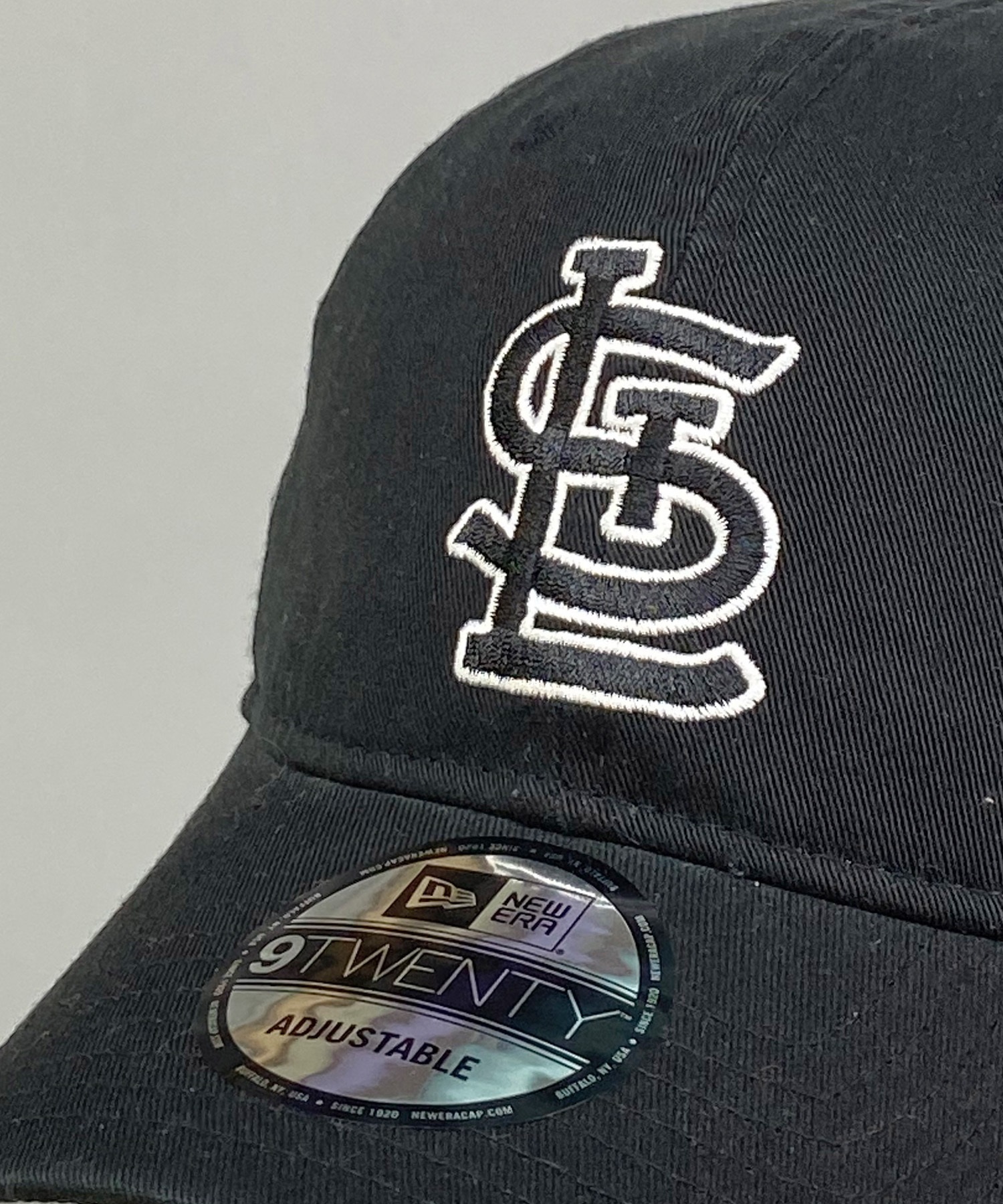 NEW ERA/ニューエラ 9TWENTY セントルイス・カージナルス ブラック×ホワイト キャップ 帽子 14329628 ムラサキスポーツ限定(BLK-FREE)