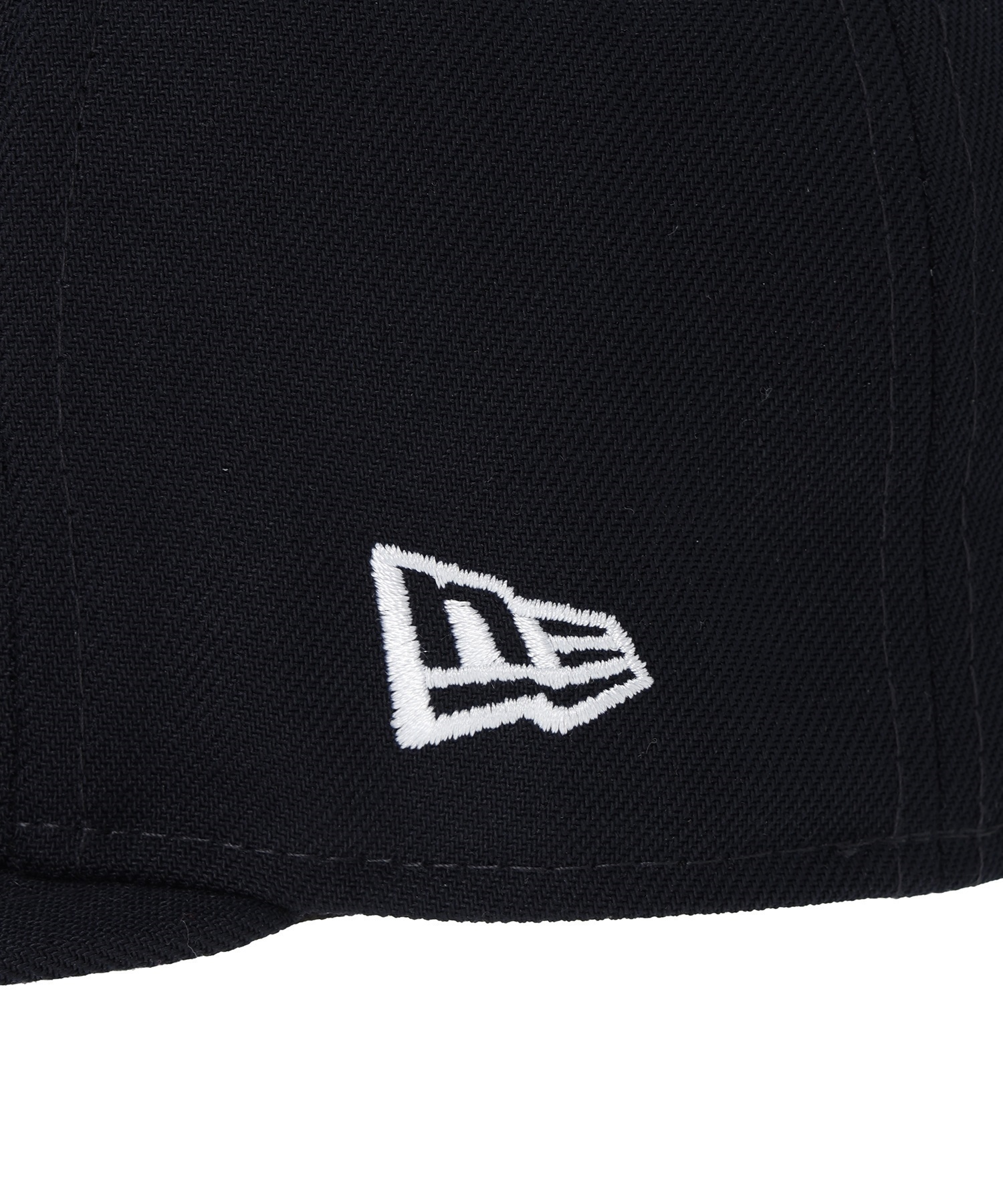 familiar newera  ネイビー　新品未開封 新品✨未開封】ファミリア ニューエラ キャップ ネイビー 大人用