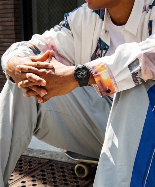 G-SHOCK ジーショック DW-H5600-1JR 時計 時計｜ムラサキ