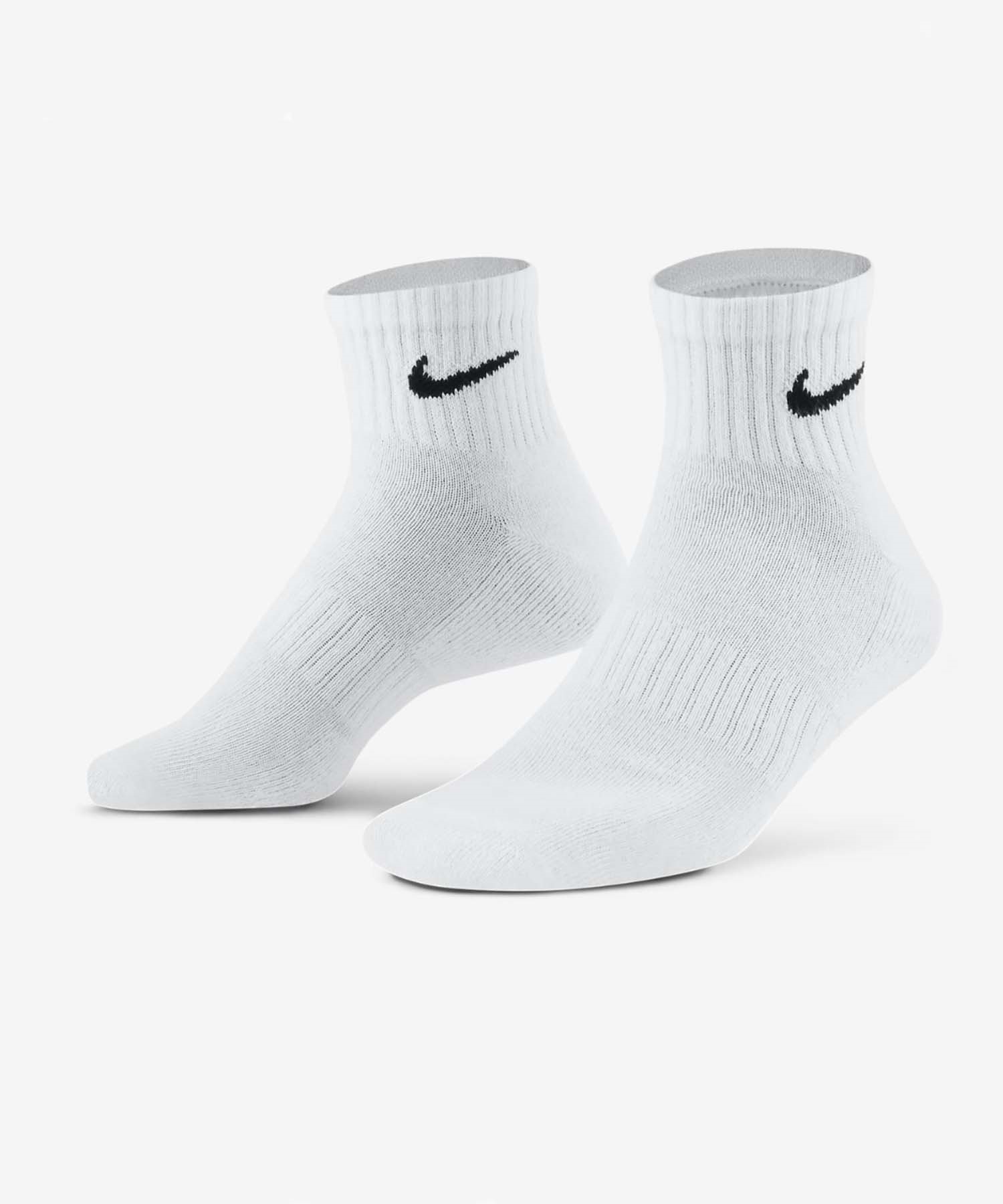 ヤ*ダ様 サカイ　NIKE ソックス エリートMIDバスケットボールソックス ナイキ 【SX7625-100