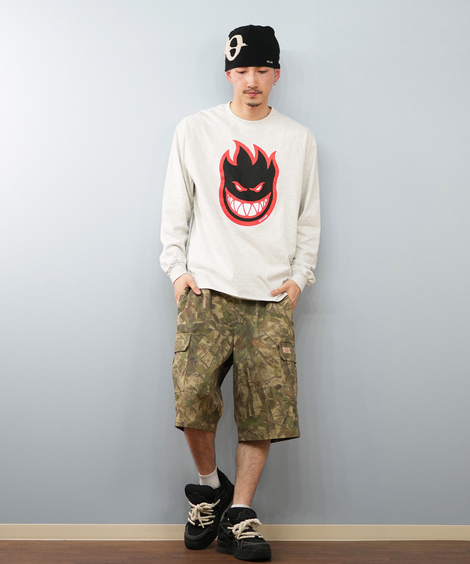 90s？ SPITFIRE ブラック ロングスリーブ Tシャツ　L〜XL相当 楽天市場】spitfire ロンt（メンズファッション）の通販