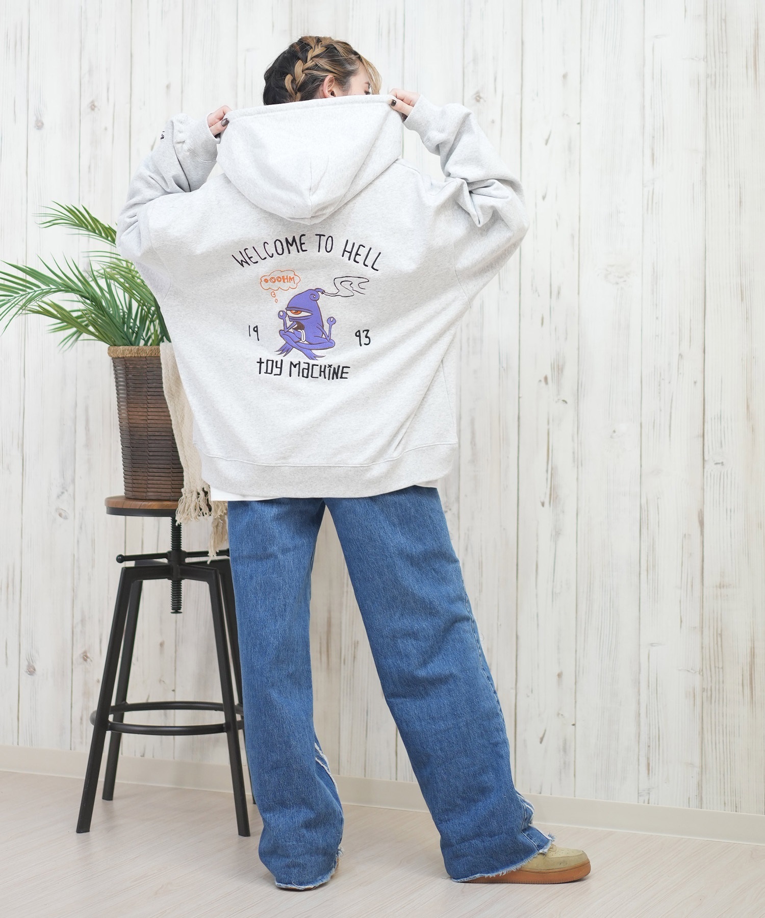 TOY MACHINE トイマシーン パーカー ジップアップ レディース