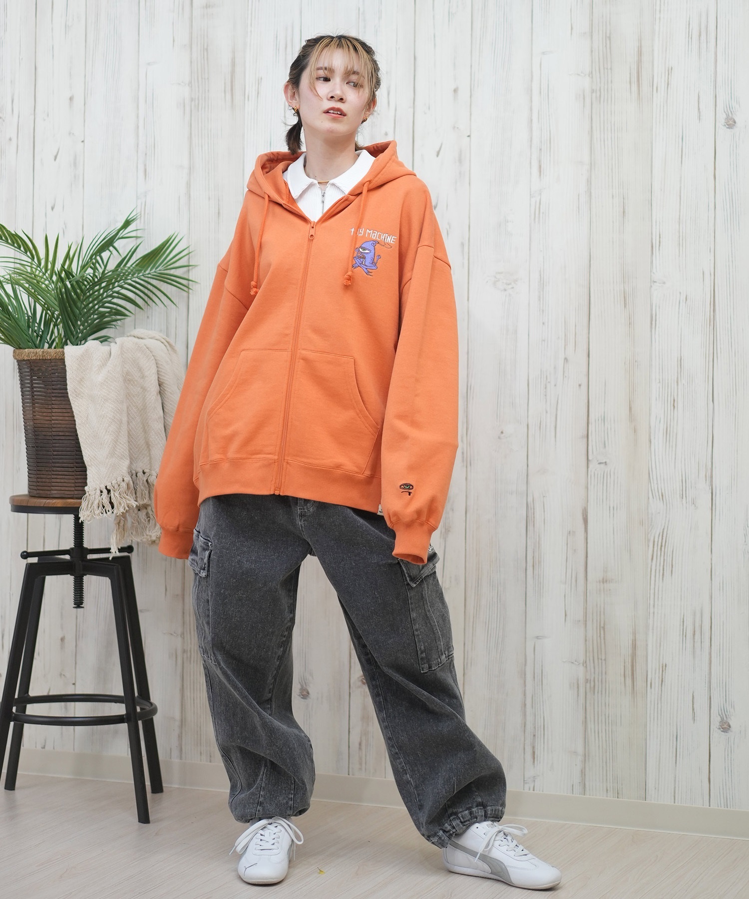 TOY MACHINE トイマシーン パーカー ジップアップ レディース ビッグシルエット バックプリント MTMPFSW13 ムラサキスポーツ限定 TOY MACHINE トイマシーン パーカー ジップアップ レディース
