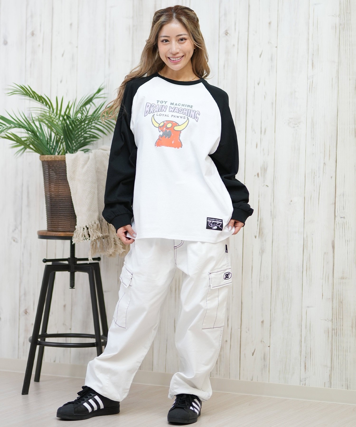 TOY MACHINE トイマシーン 長袖 Tシャツ レディース ロンT