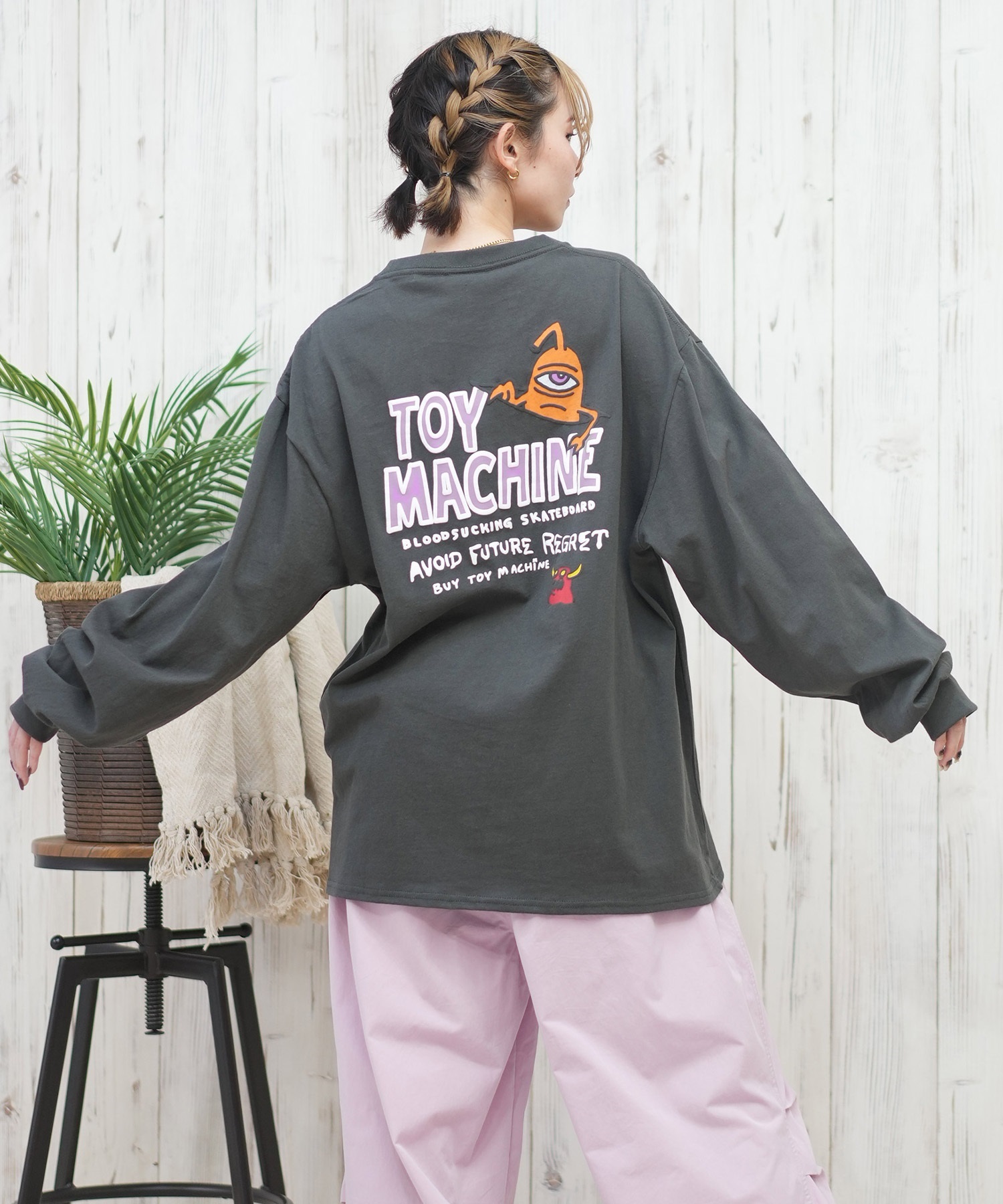 ♦︎新品・未使用品♦︎スピッツオンライン限定♦︎1987→ロングTシャツ♦︎M♦︎パープル TOY MACHINE トイマシーン 長袖 Tシャツ レディース ロンT オーバー