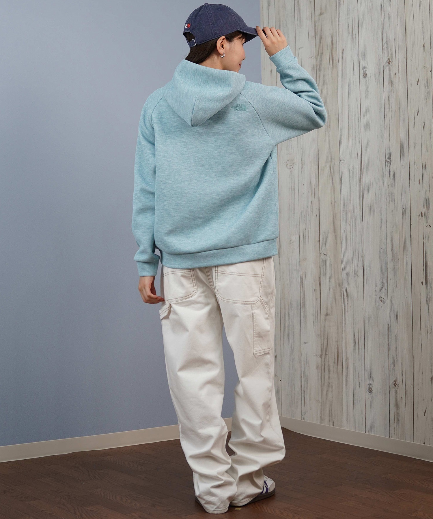 THE NORTH FACE ザ・ノース・フェイス プルオーバー パーカー