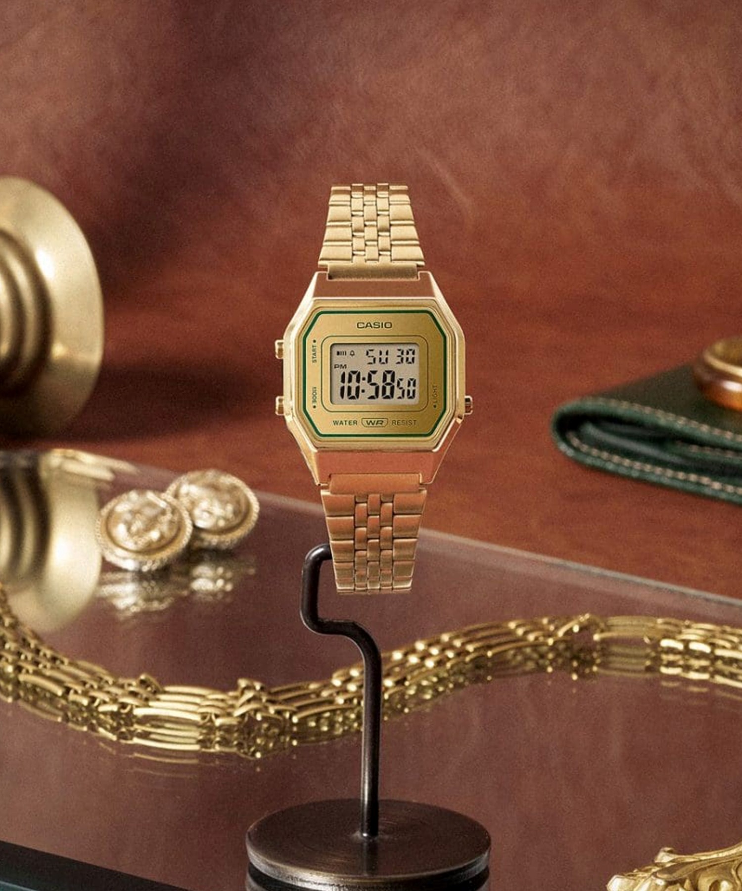 CASIO カシオ 腕時計 CASIO CLASSIC LA680WEGV-9AJF 時計｜ムラサキ