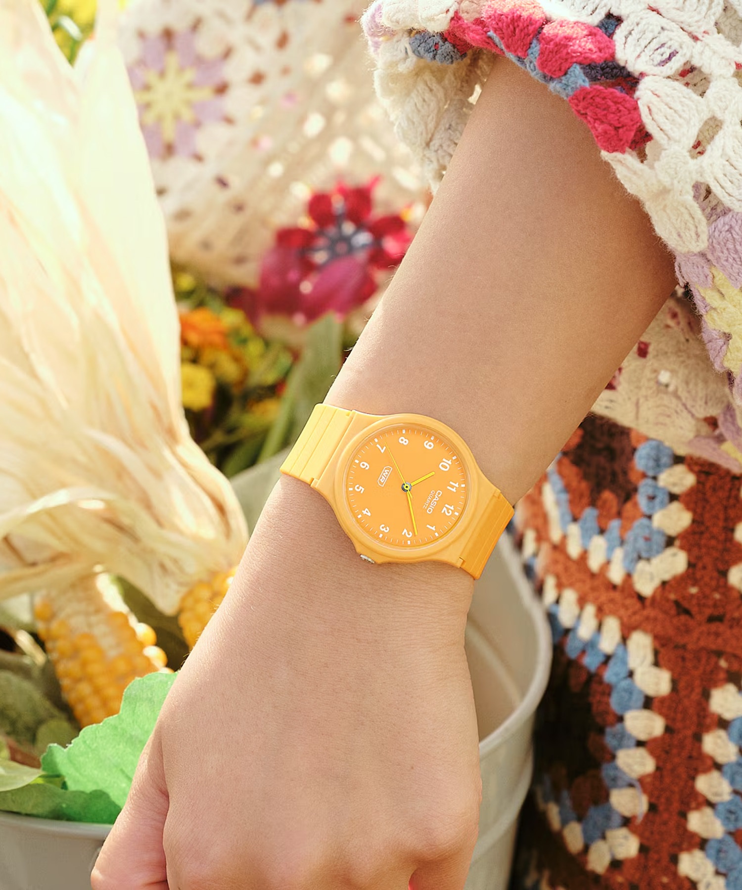 CASIO カシオ 腕時計 CASIO CLASSIC MQ-24B-9BJF(YE-FREE)