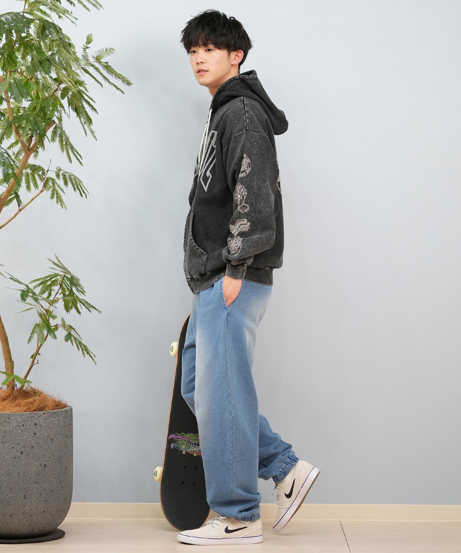 新品 サンタクルーズ フード付パーカー グレー SM 楽天市場】サンタクルズ パーカー グレーの通販