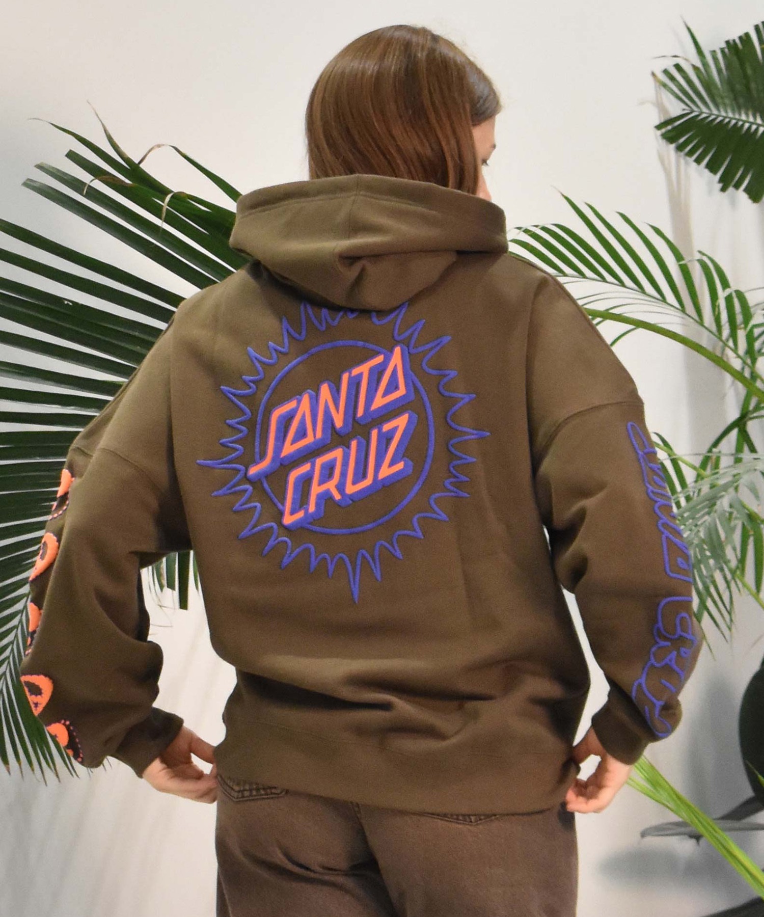 SANTA CRUZ HOOD サンタクルーズ パーカー SCREAMING HAND BLACK