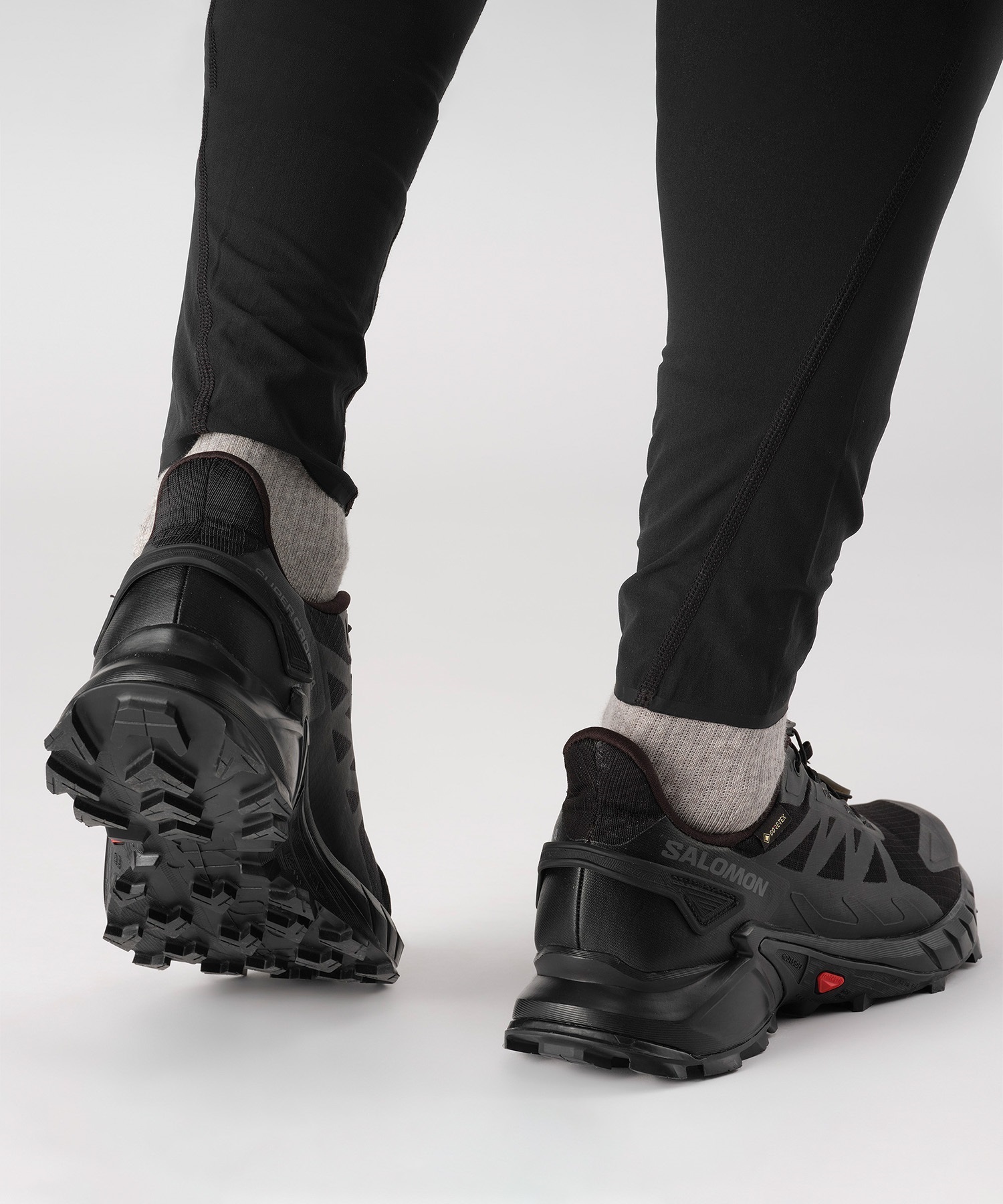 SALOMON サロモン トレイルランニングシューズ メンズ 靴