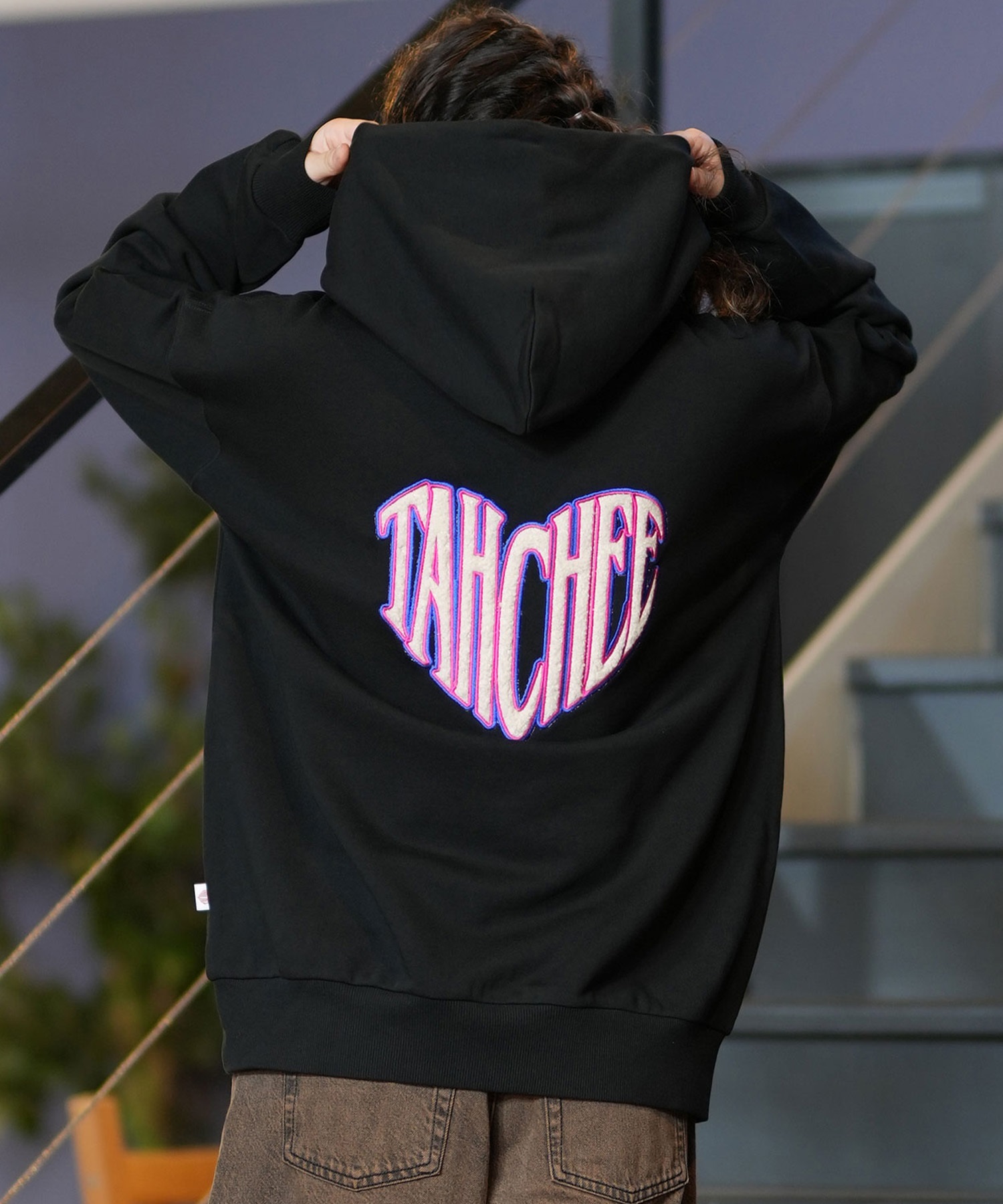 TAHCHEE ターチー パーカー レディース プルオーバー スウェット