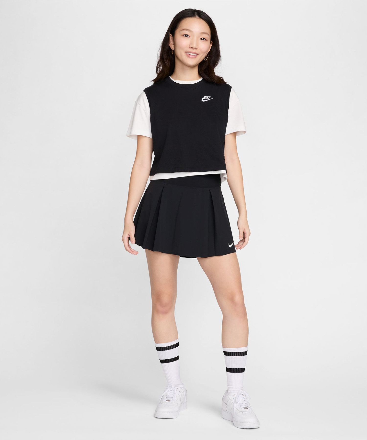NIKE ナイキ タンクトップ レディース ショート丈 スリーブレス