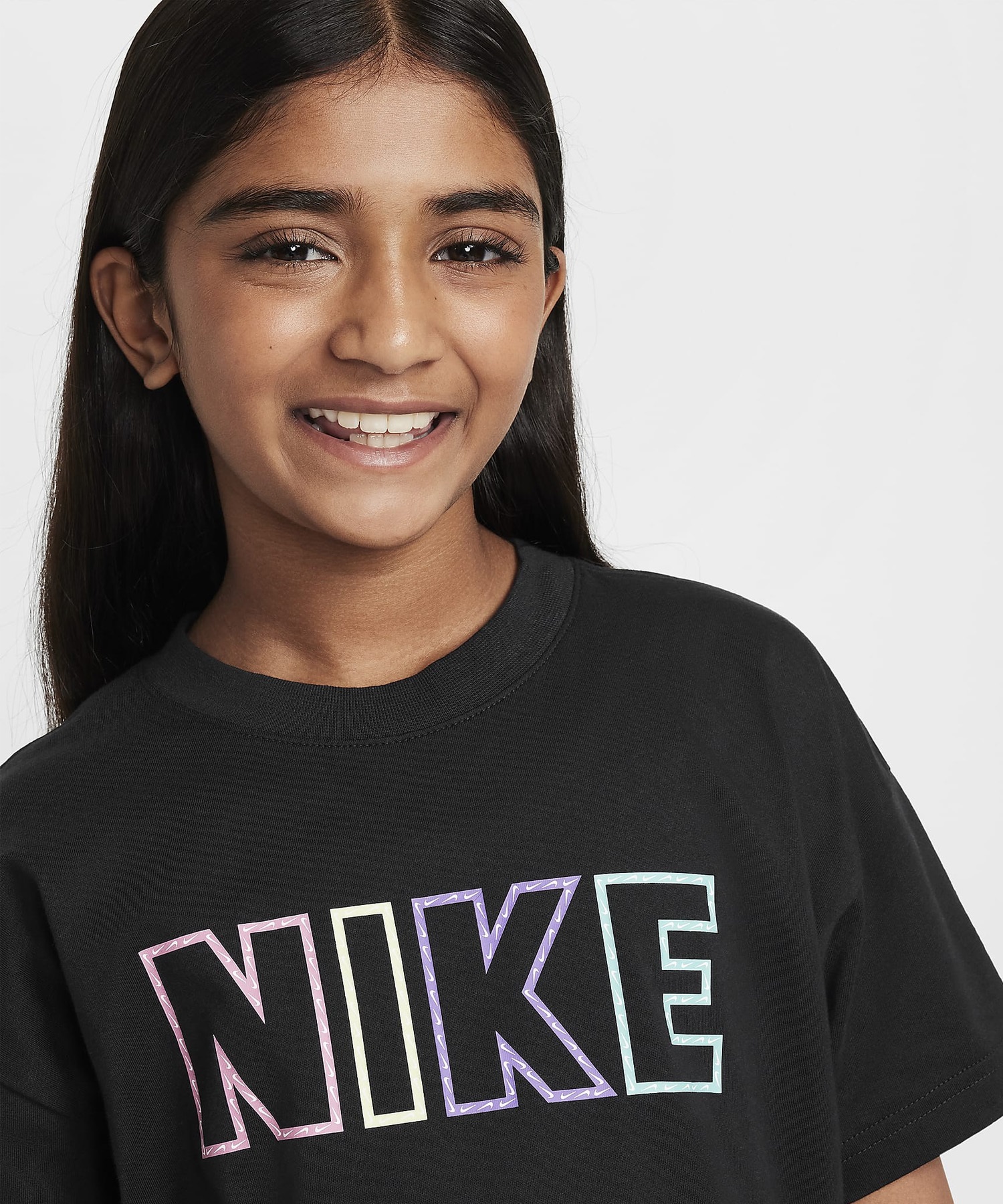 NIKE ナイキ Tシャツ キッズ 半袖 フロントロゴ FZ5561-010 ショート
