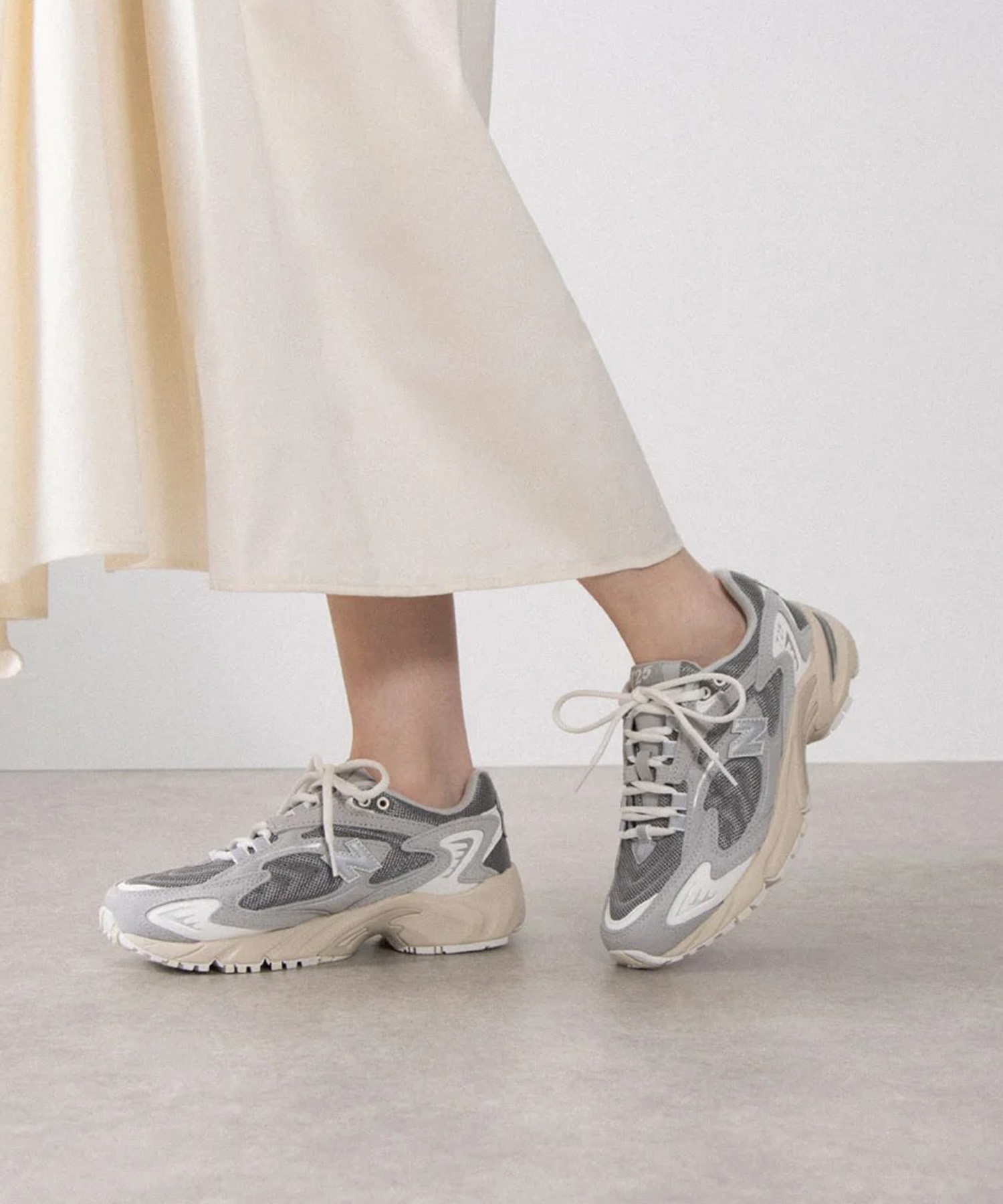 new balance ニューバランス スニーカー レディース 軽量 ML725 AA