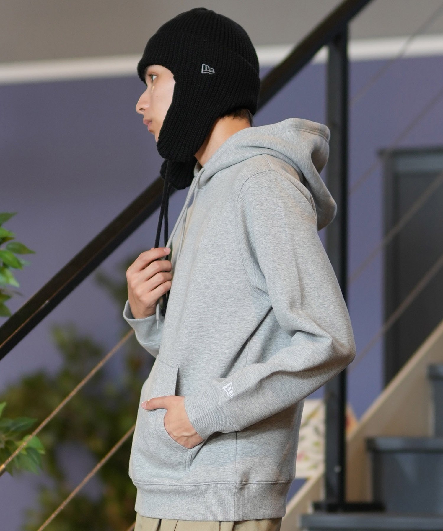 パーカー 【ムラサキスポーツ別注】NEW ERA/ニューエラ オーバーサイズ プルオーバーパーカー/ビッグロゴ バックプリント 13501862/13