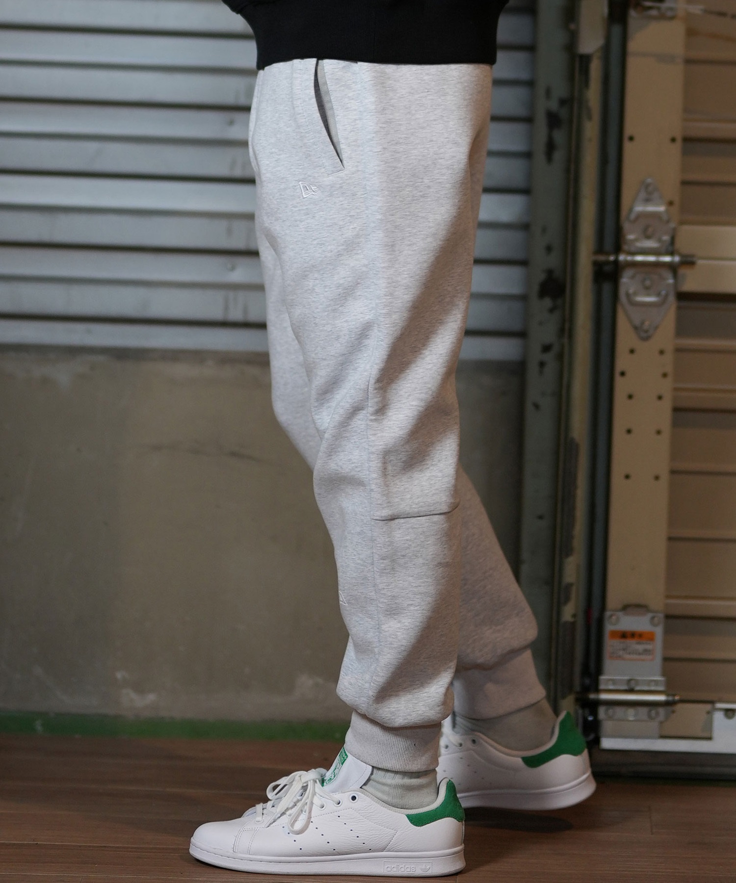 NEW ERA ニューエラ ロングパンツ スウェットパンツ メンズ テック