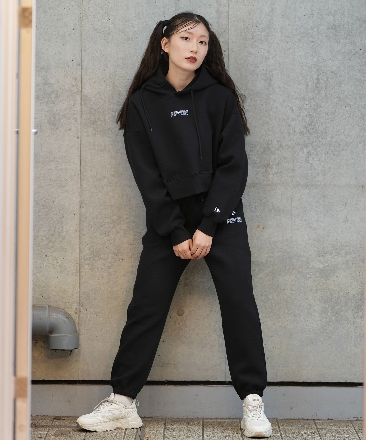 【希少】ニューエラ パーカー セットアップ ビッグロゴ ジャージ NEW ERA 希少】ニューエラ パーカー セットアップ ビッグロゴ ジャージ NEW ERA