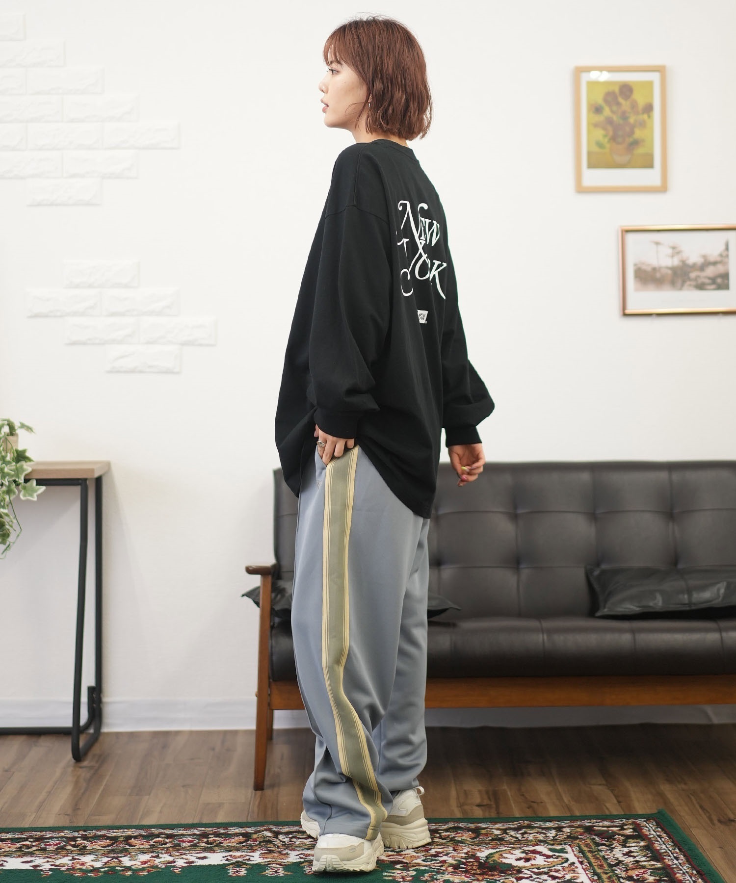 NEW ERA ニューエラ 長袖 Tシャツ レディース ロンT バック