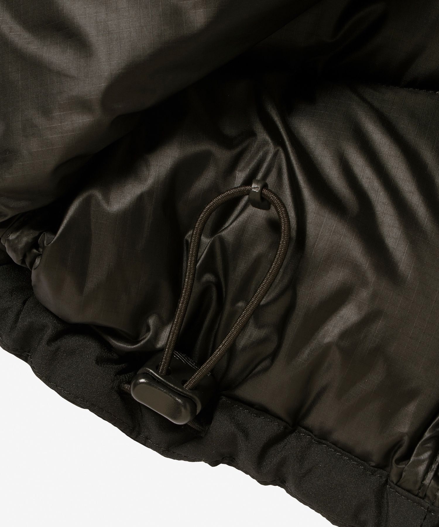 THE NORTH FACE ザ・ノース・フェイス アウター ダウン 中綿 THE NORTH FACE ザ・ノース・フェイス アウター ダウン 中綿