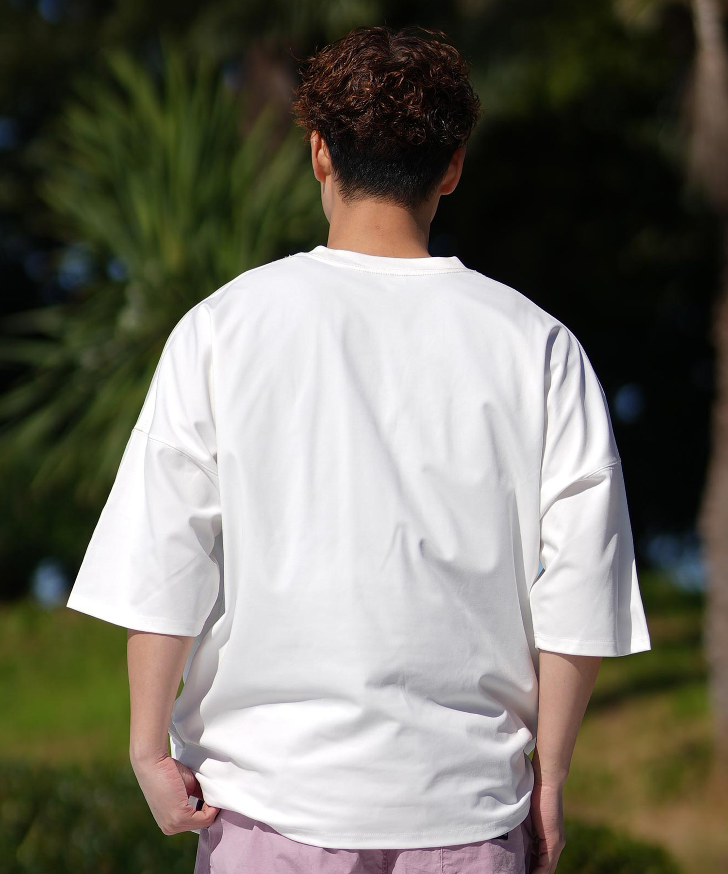 FILA★新商品★MEN'S_半袖ラッシュガード_2色 Amazon.co.jp: [フィラ] ラッシュガード 半袖 メンズ S/S