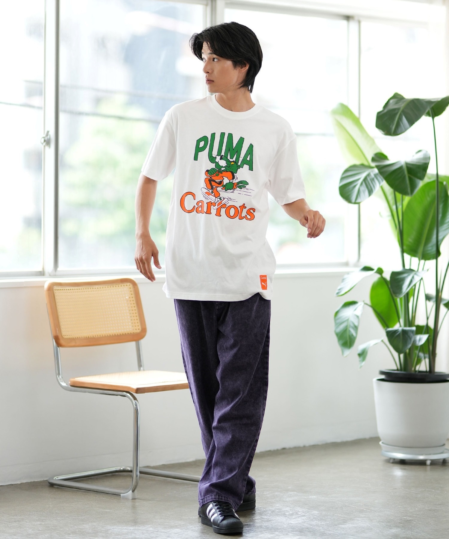 非売品】 2010レッドブル支給品 フルロゴ版ピットシャツ XL Puma