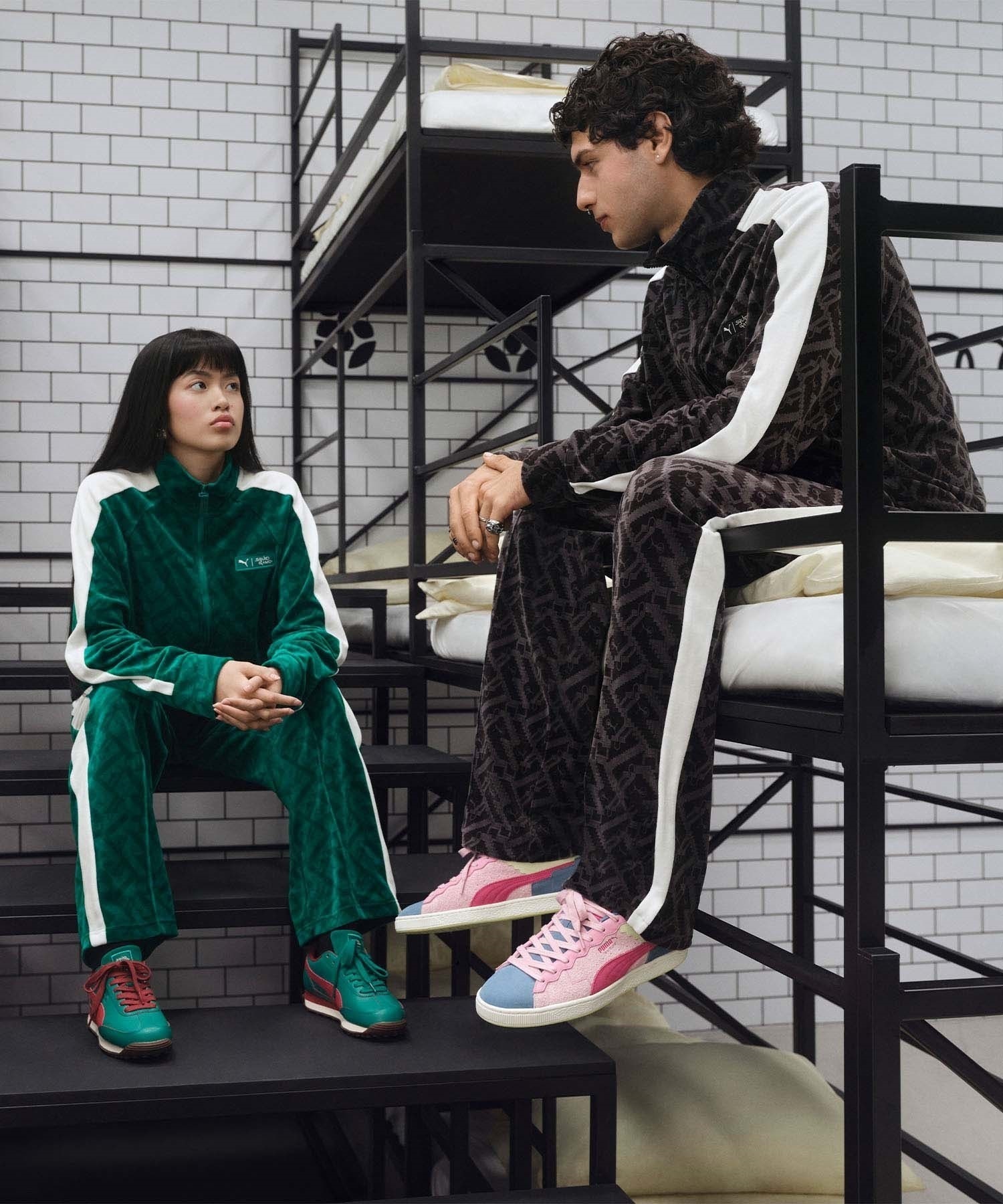 PUMA プーマ × イカゲーム コラボ トラックパンツ メンズ