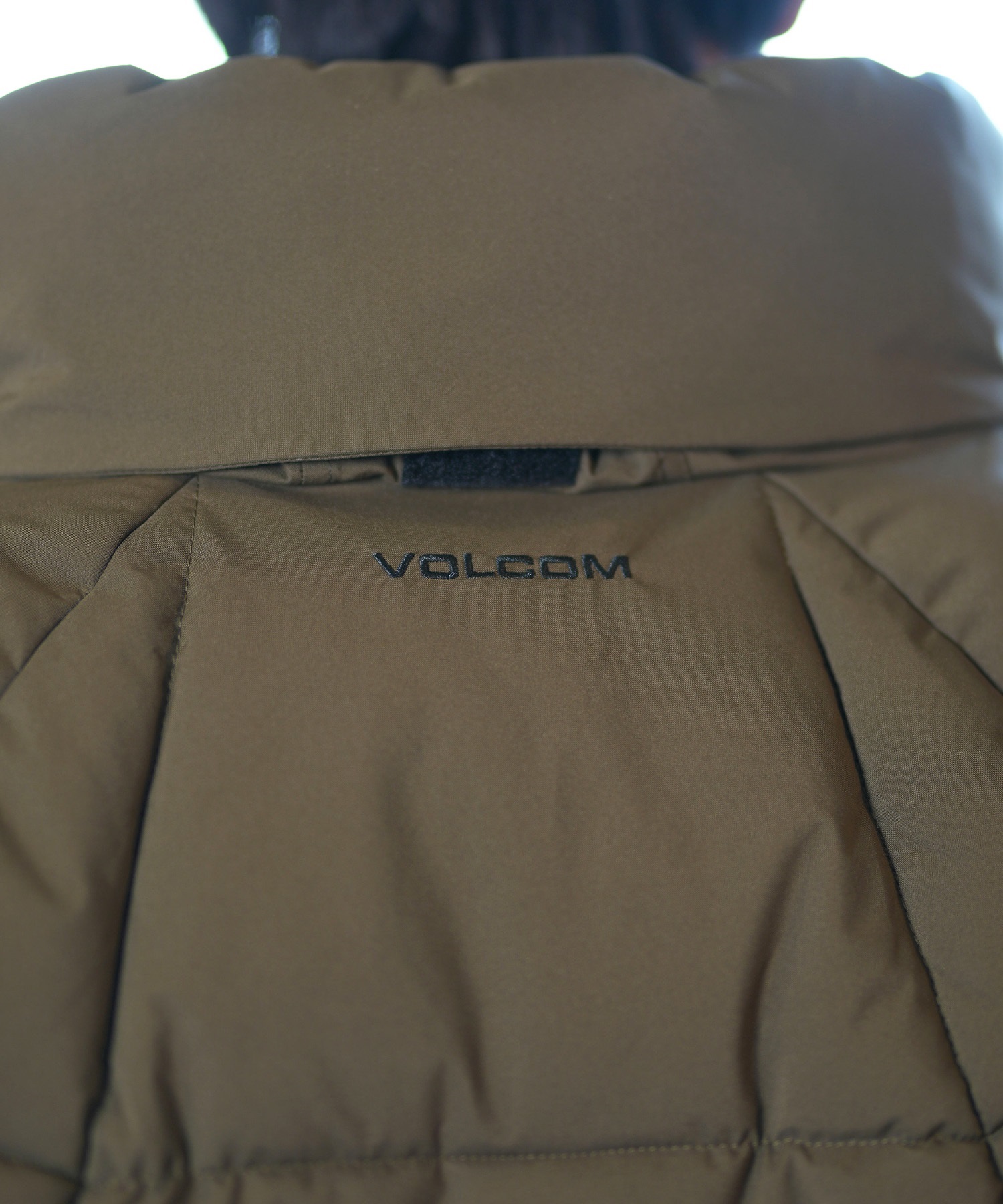 VOLCOM ボルコム アウター 中綿 メンズ パフジャケット モック