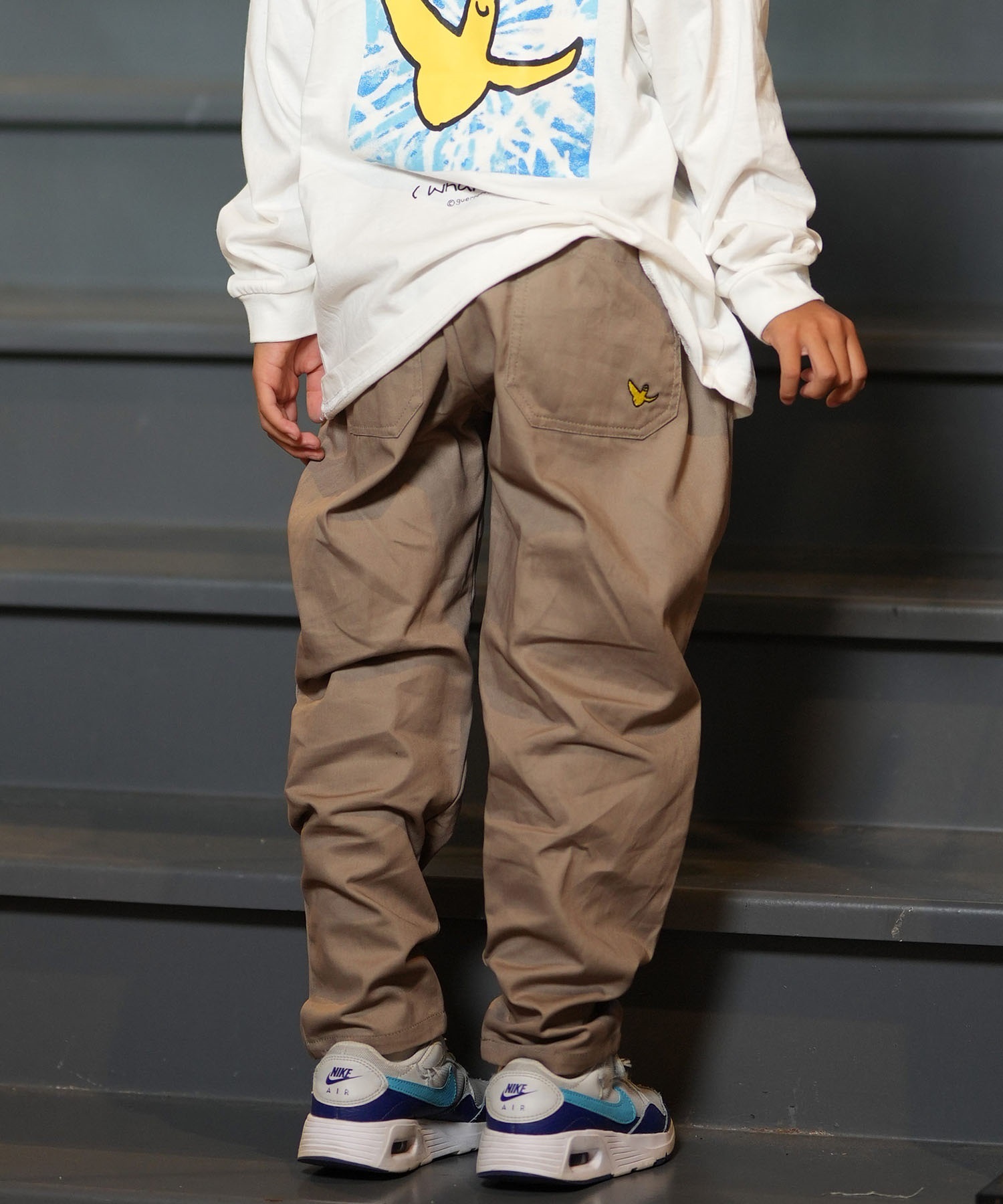 What it isNt ART BY MARKGONZALES ワット イット イズント