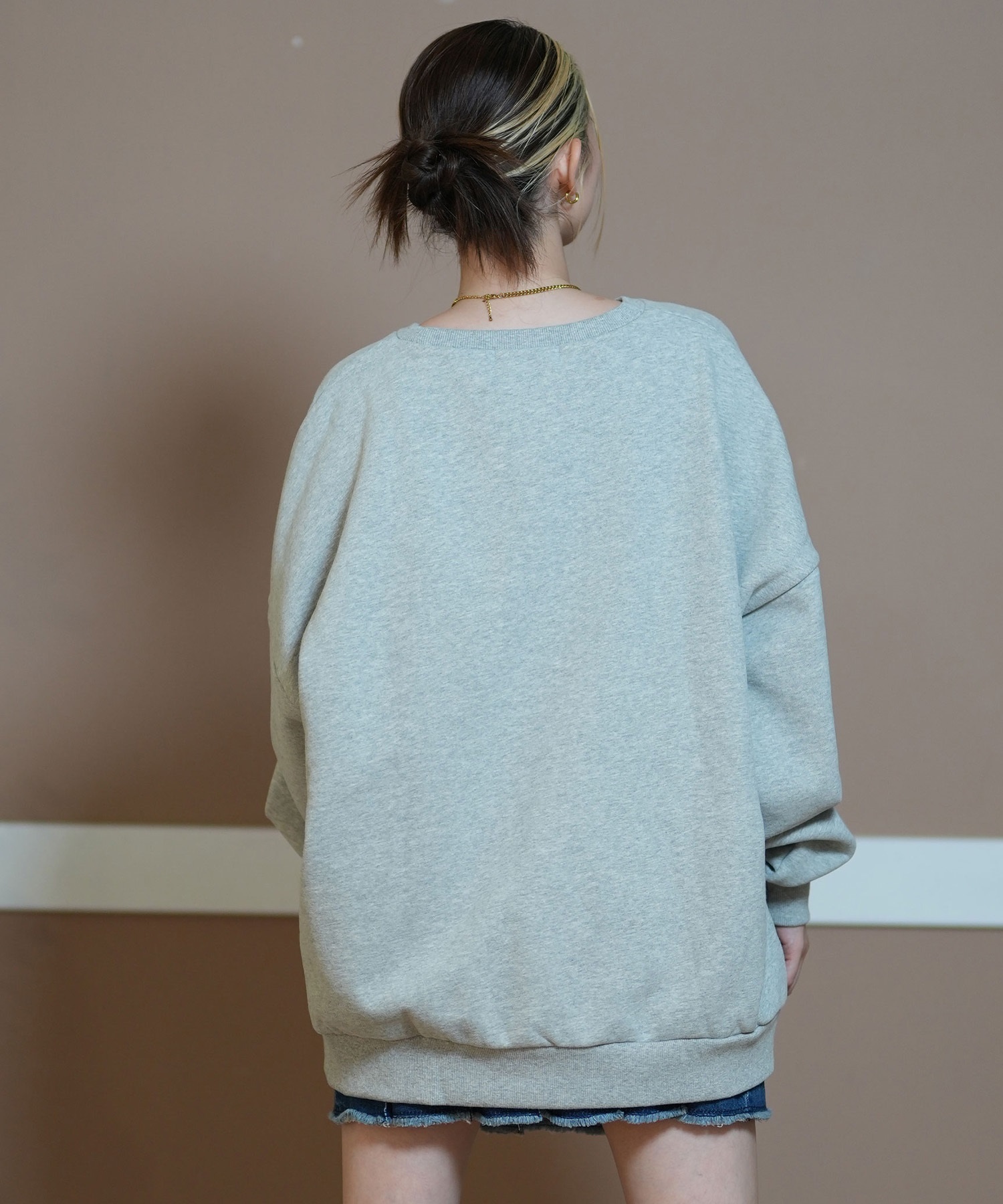 Riisa Naka グラフィックトレーナー Riisa Naka グラフィックトレーナー Naka Riisa Happy Birthday ITEM💗