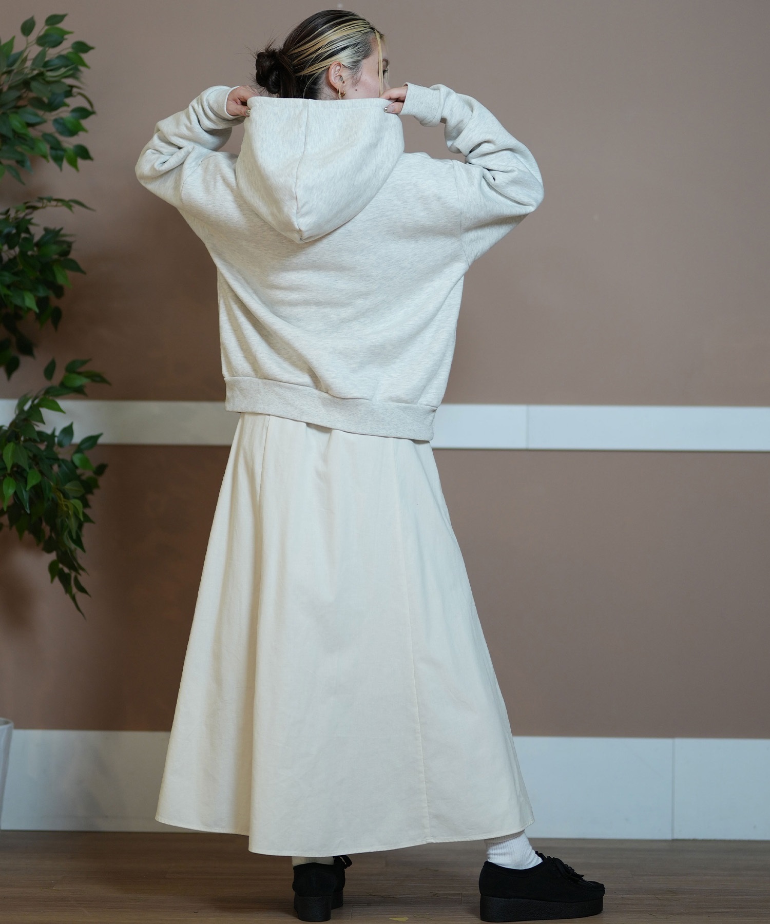 ズッカ JQテープスエット 羽織り ZUCCa エスニックテイストで魅せる「JQテープスウェット