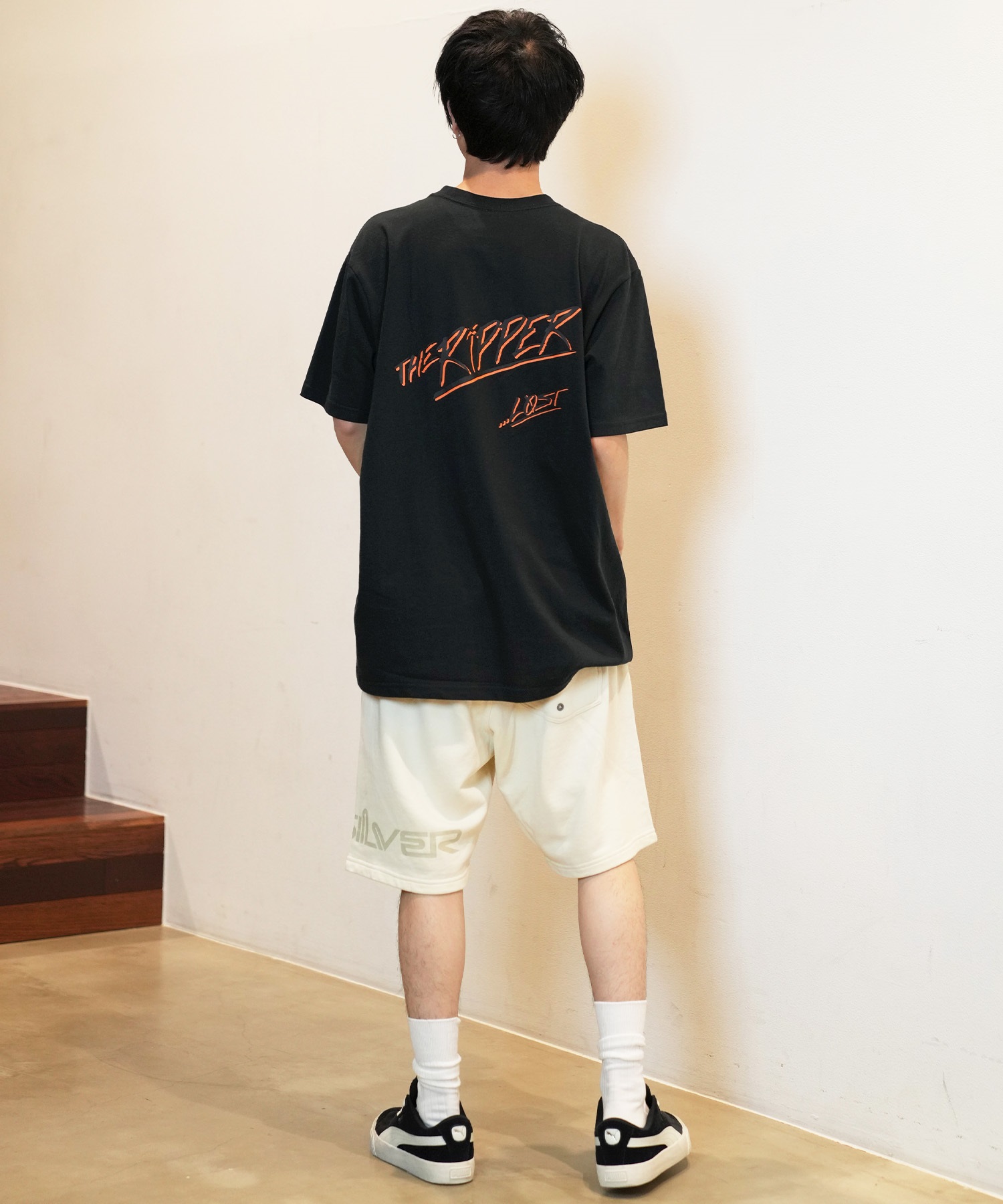 LOST ロスト 半袖 Tシャツ メンズ フロントプリント バック
