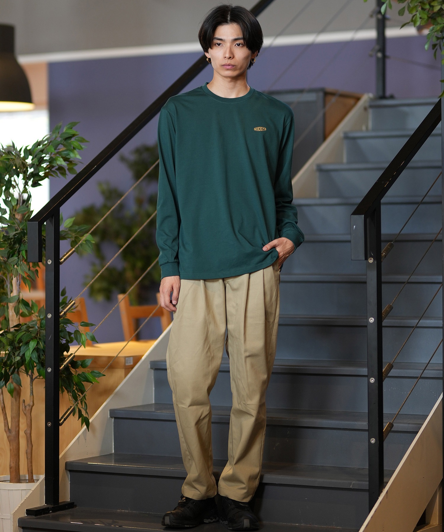 フハクドッキングロゴプリントロングスリーブTシャツ