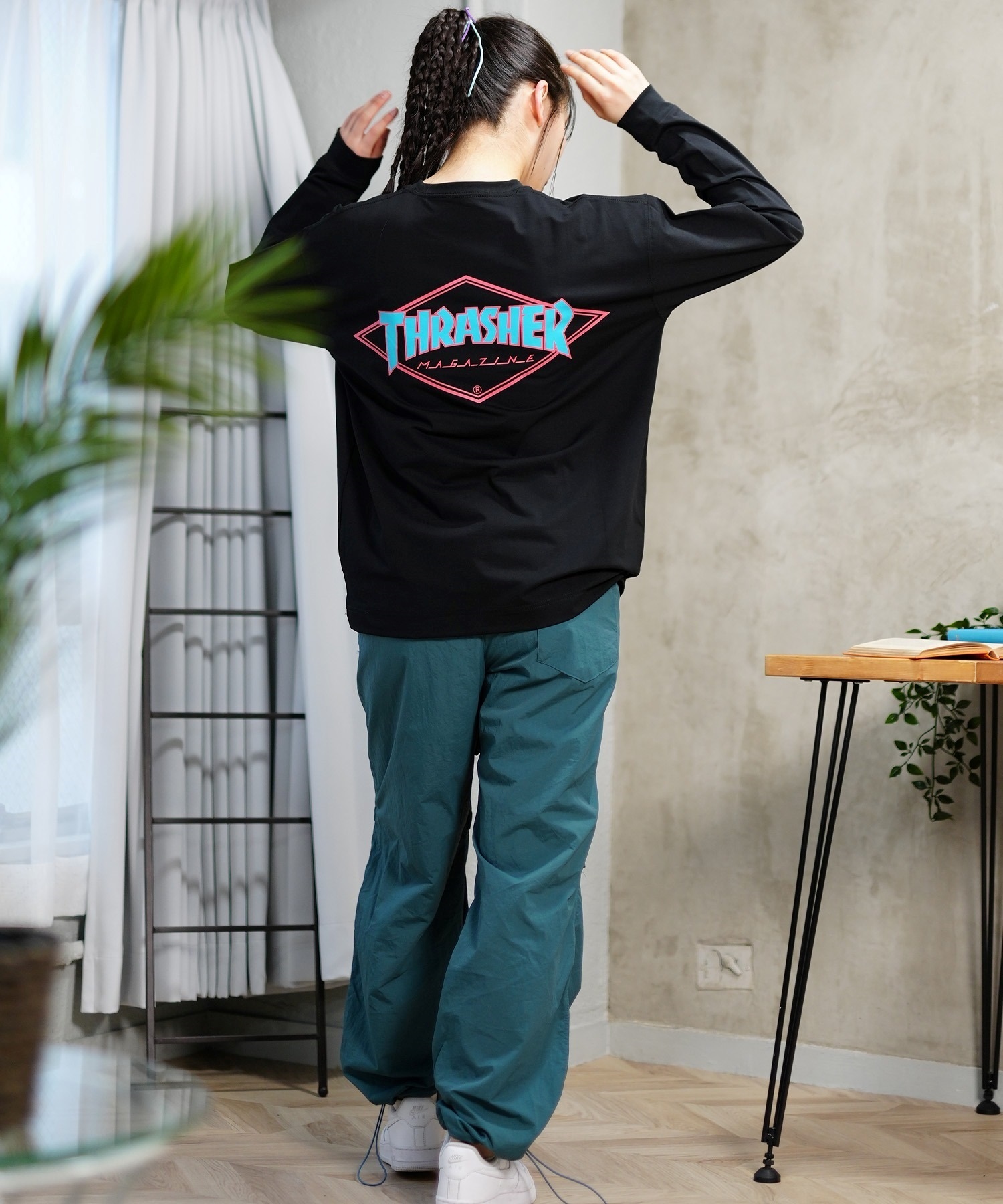 THRASHER スラッシャー 水着 ラッシュガード 長袖 Tシャツ ロンT