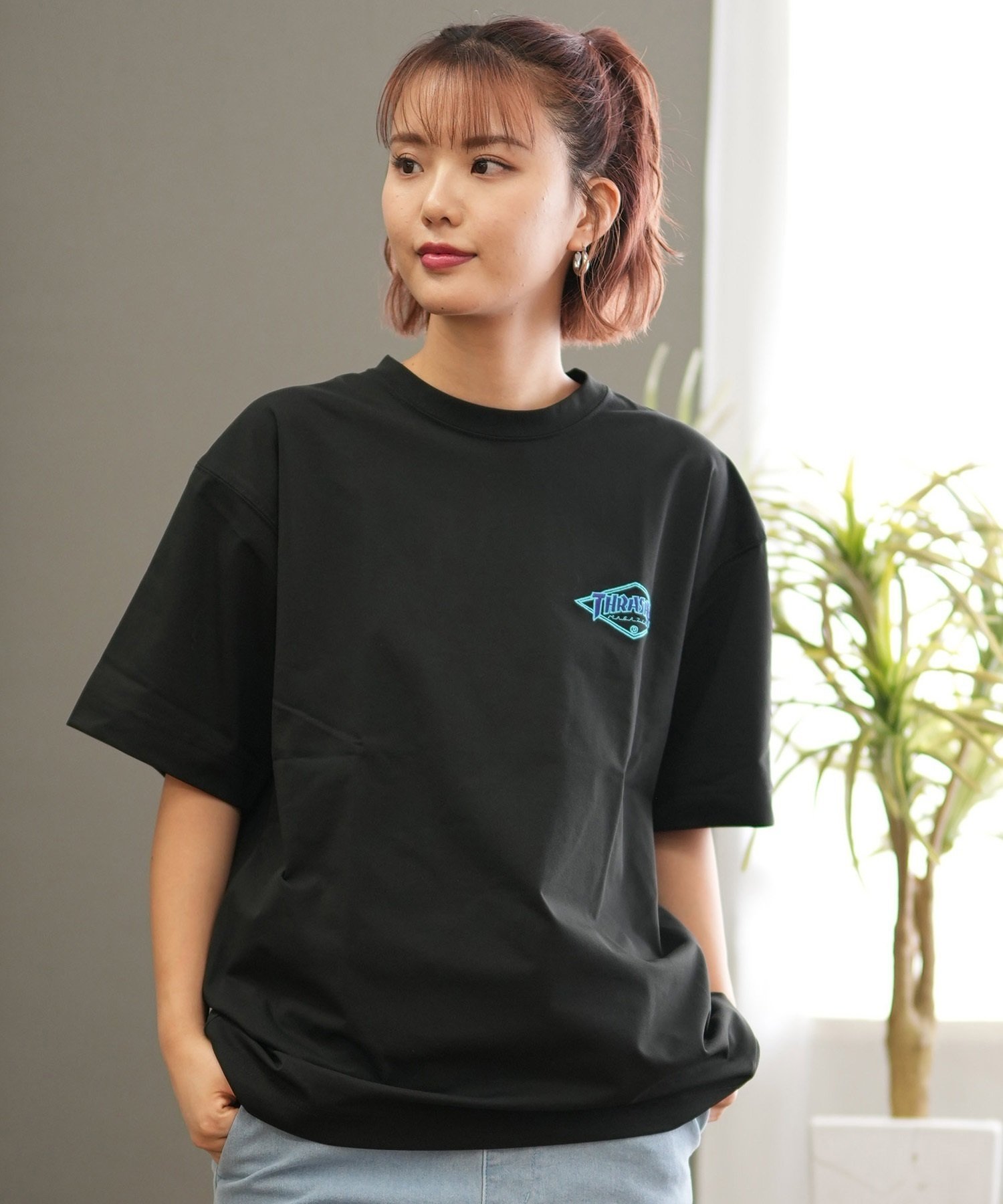 THRASHER スラッシャー ラッシュガード レディース 半袖 Tシャツ ワンポイント 水陸両用 UVカット 242TH2ST002 ムラサキスポーツ限定(BK/PL-M)