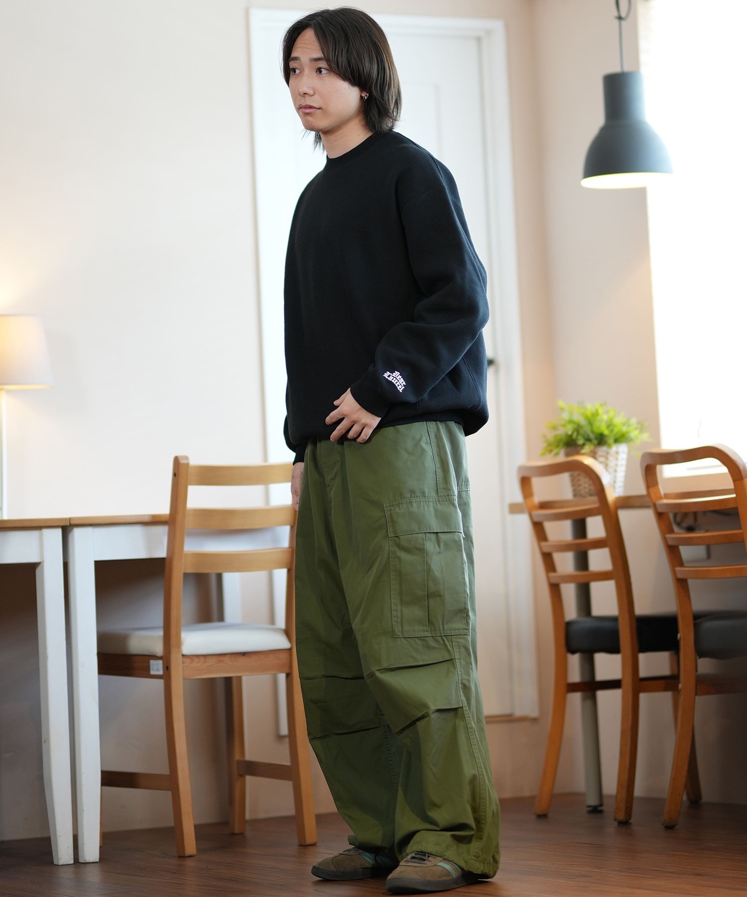 DEAR LAUREL ディアローレル トレーナー クルーネック メンズ スウェット ワンポイント ブラックレター 裏起毛 D24F1101(ASH-M)