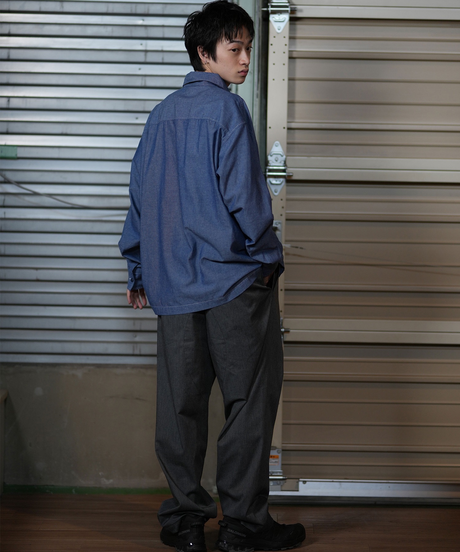 DEAR LAUREL ディアローレル 長袖シャツ メンズ シャンブレー生地 無地