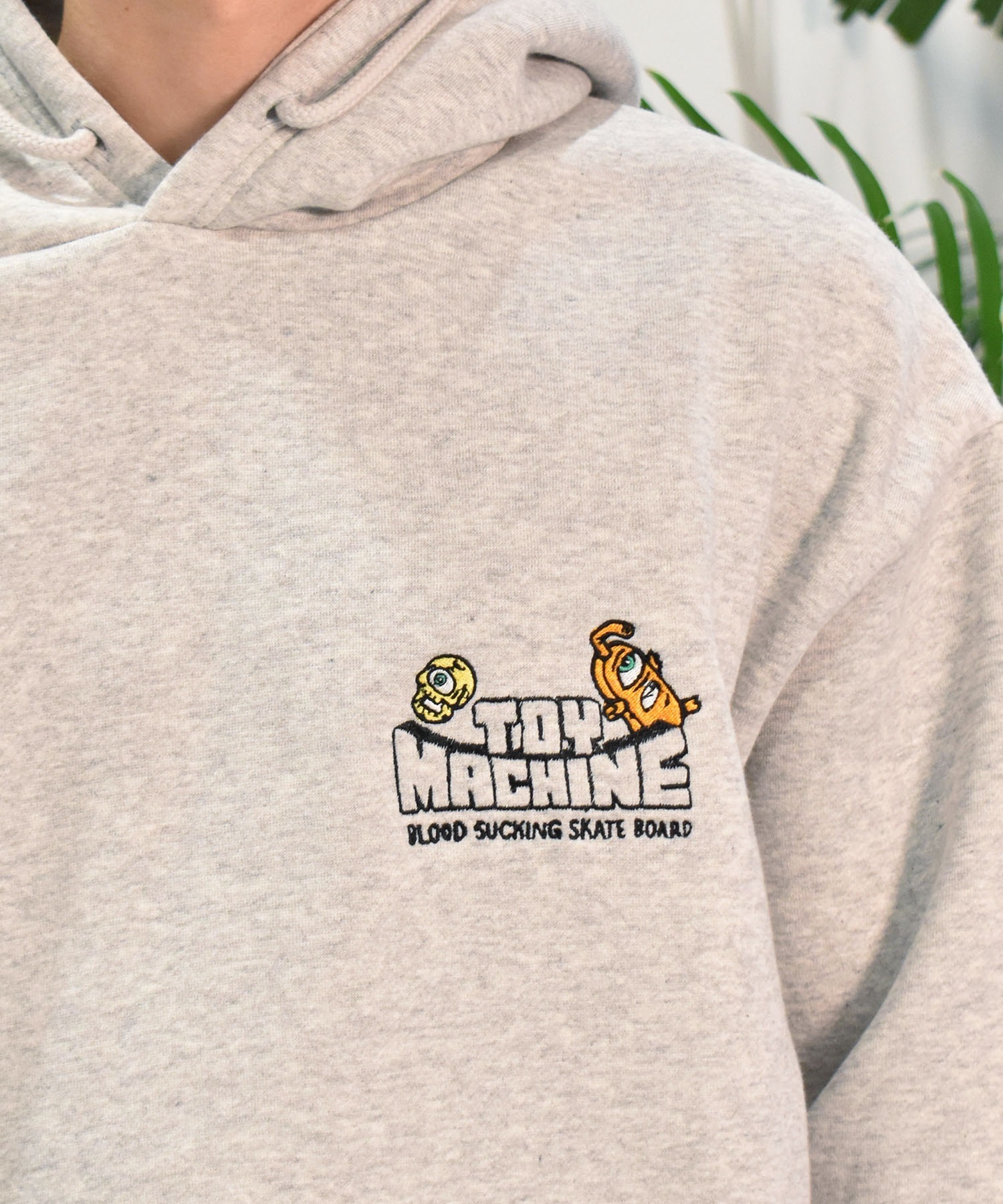 TOY MACHINE トイマシーン メンズ パーカー LIVING TOY FIST SWEAT