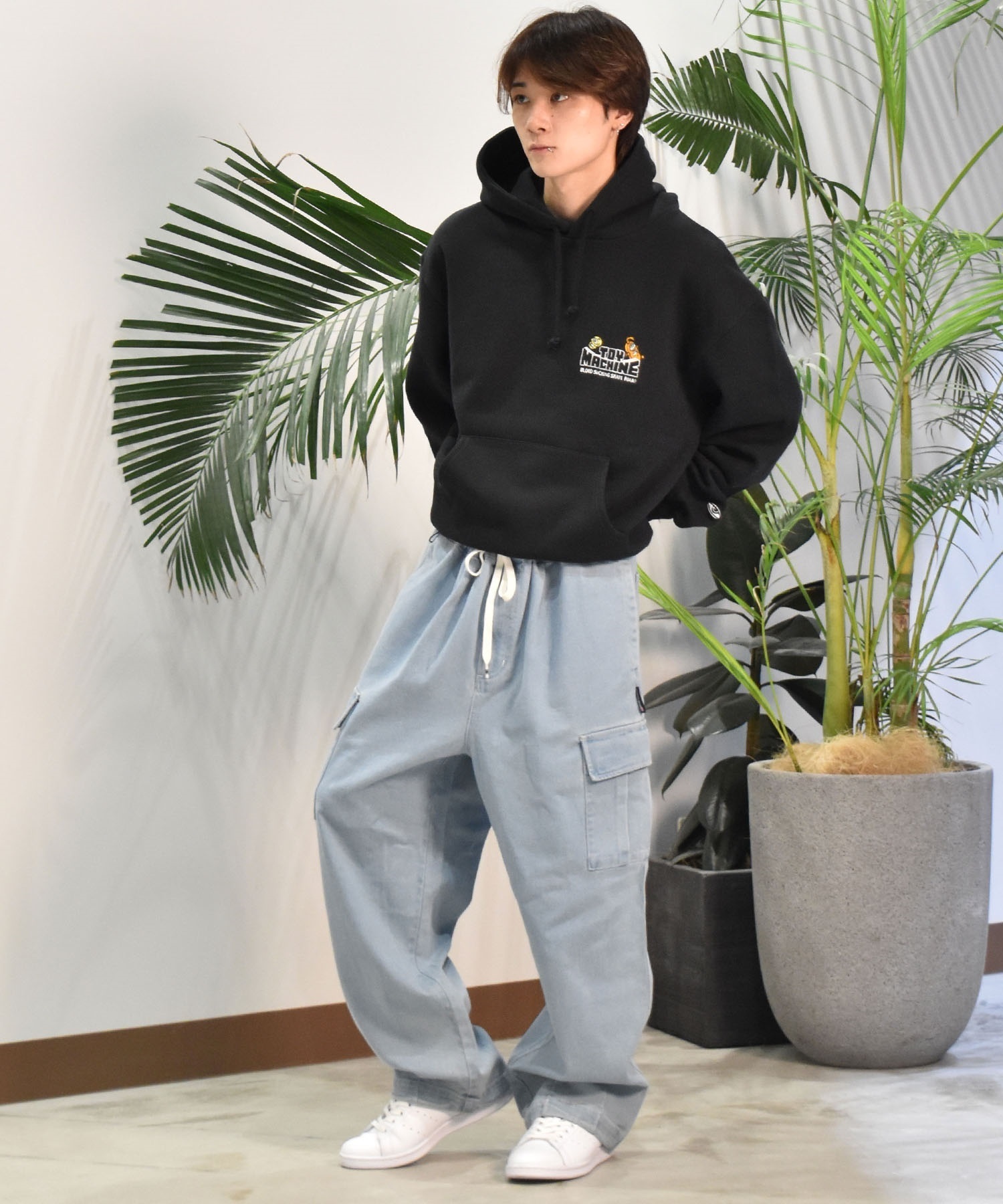 TOY MACHINE トイマシーン メンズ パーカー LIVING TOY FIST SWEAT