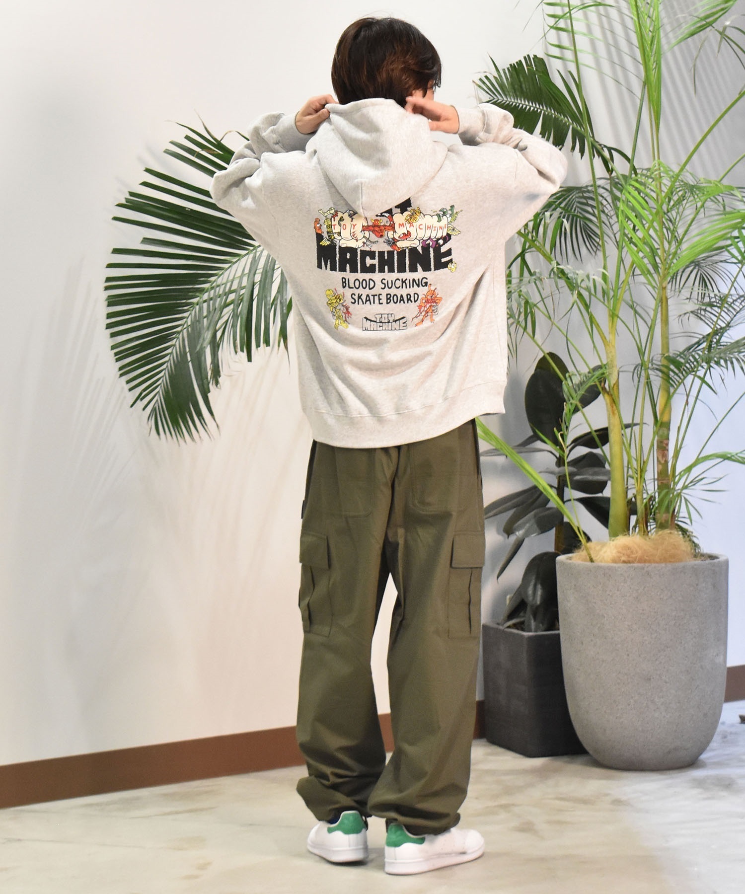 TOY MACHINE トイマシーン メンズ パーカー LIVING TOY FIST SWEAT