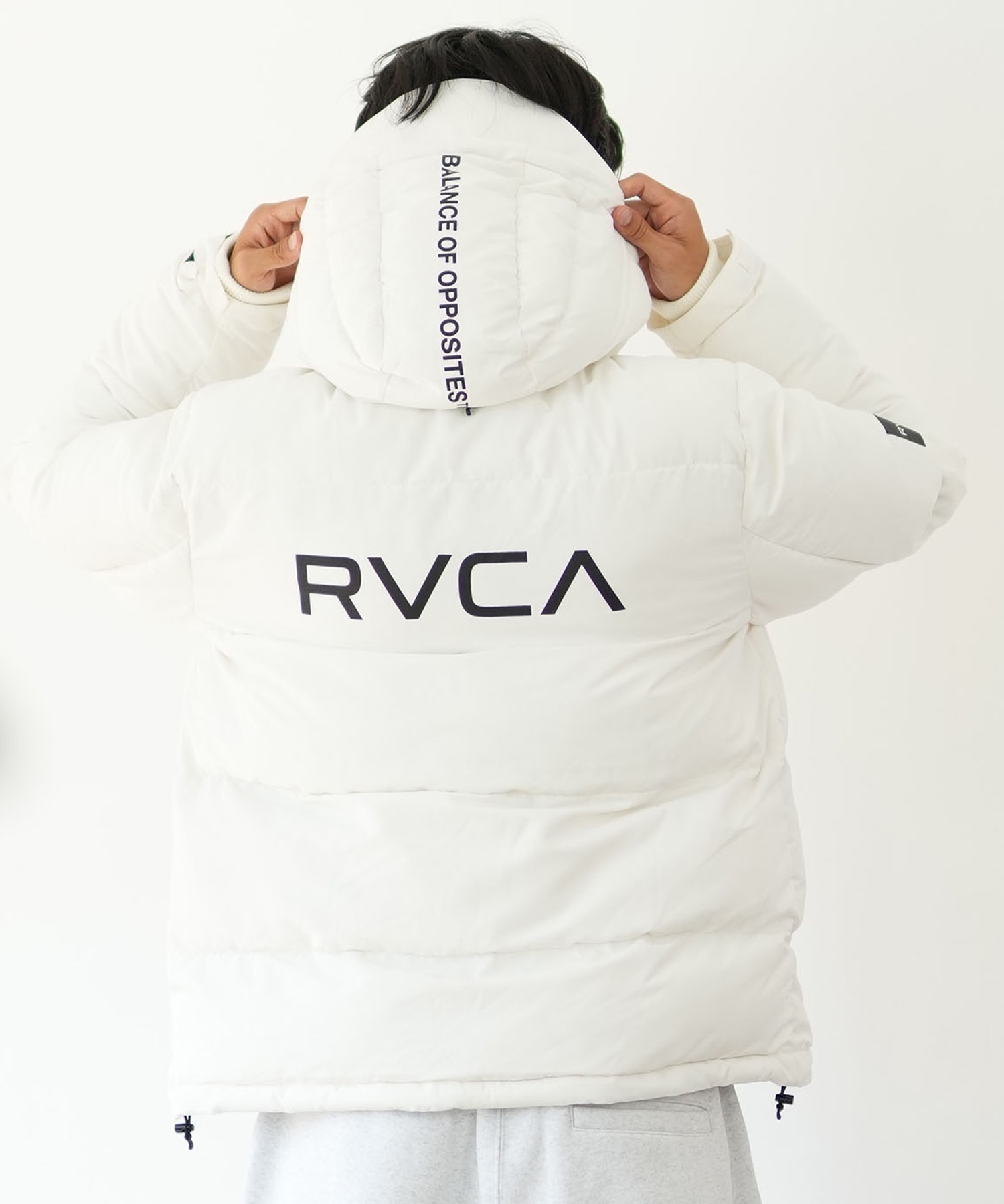 RVCA ルーカ アウター 中綿 メンズ ジャケット バックロゴ BE042