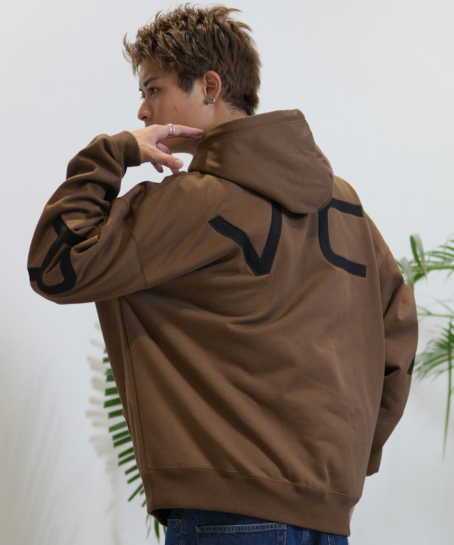 RVCA ルーカ パーカー ジップアップ メンズ ビッグロゴ バックプリント ルーズシルエット BE042-044(HGR-S)