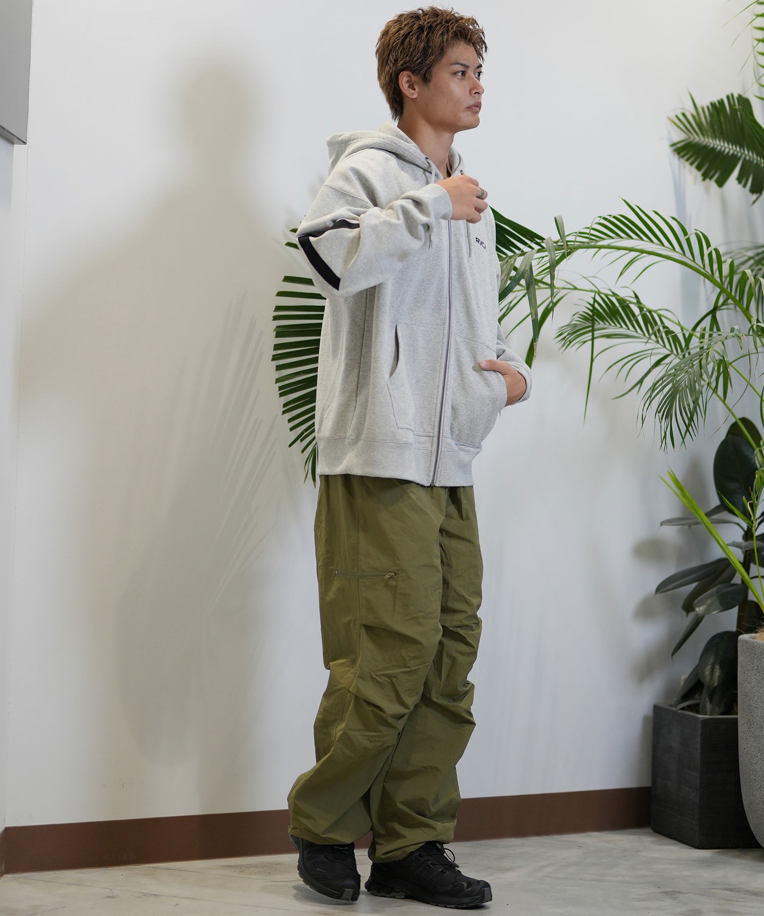 RVCA ルーカ パーカー ジップアップ メンズ ビッグロゴ バックプリント ルーズシルエット BE042-044(HGR-S)